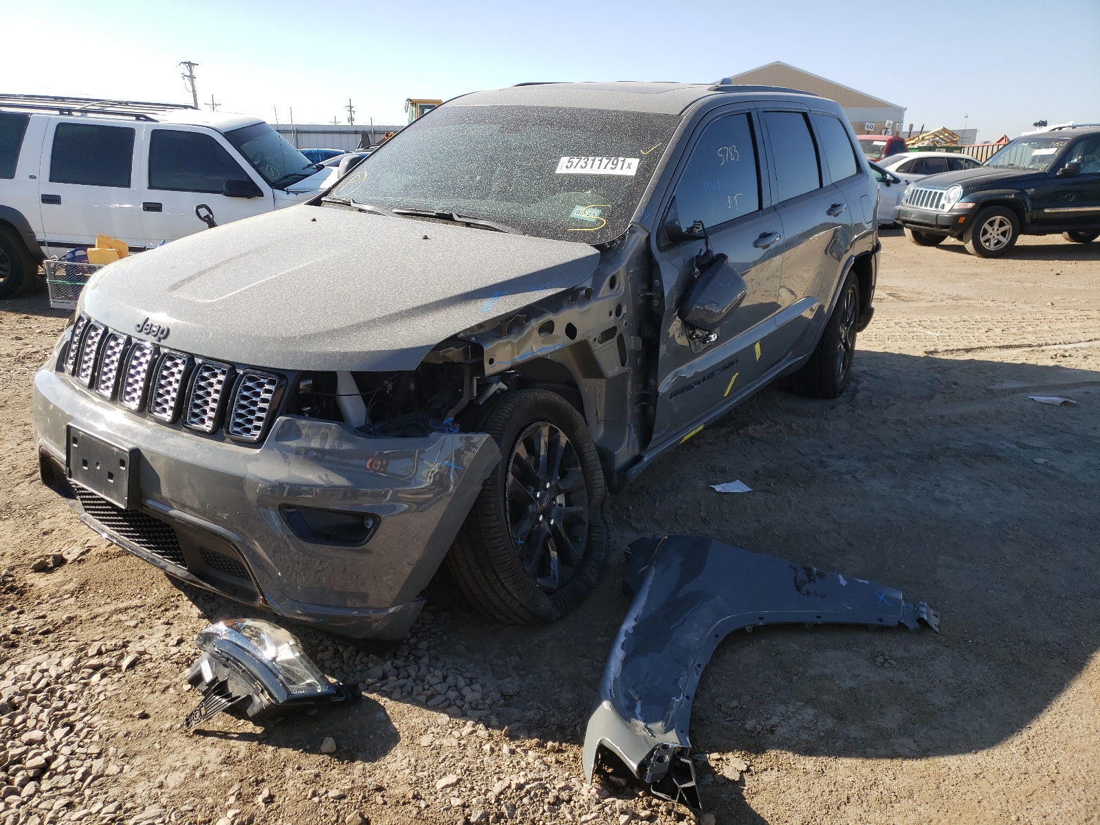 Photo 2 from auction – 2021 JEEP GRAND CHER with VIN 1C4RJFAG2MC616208