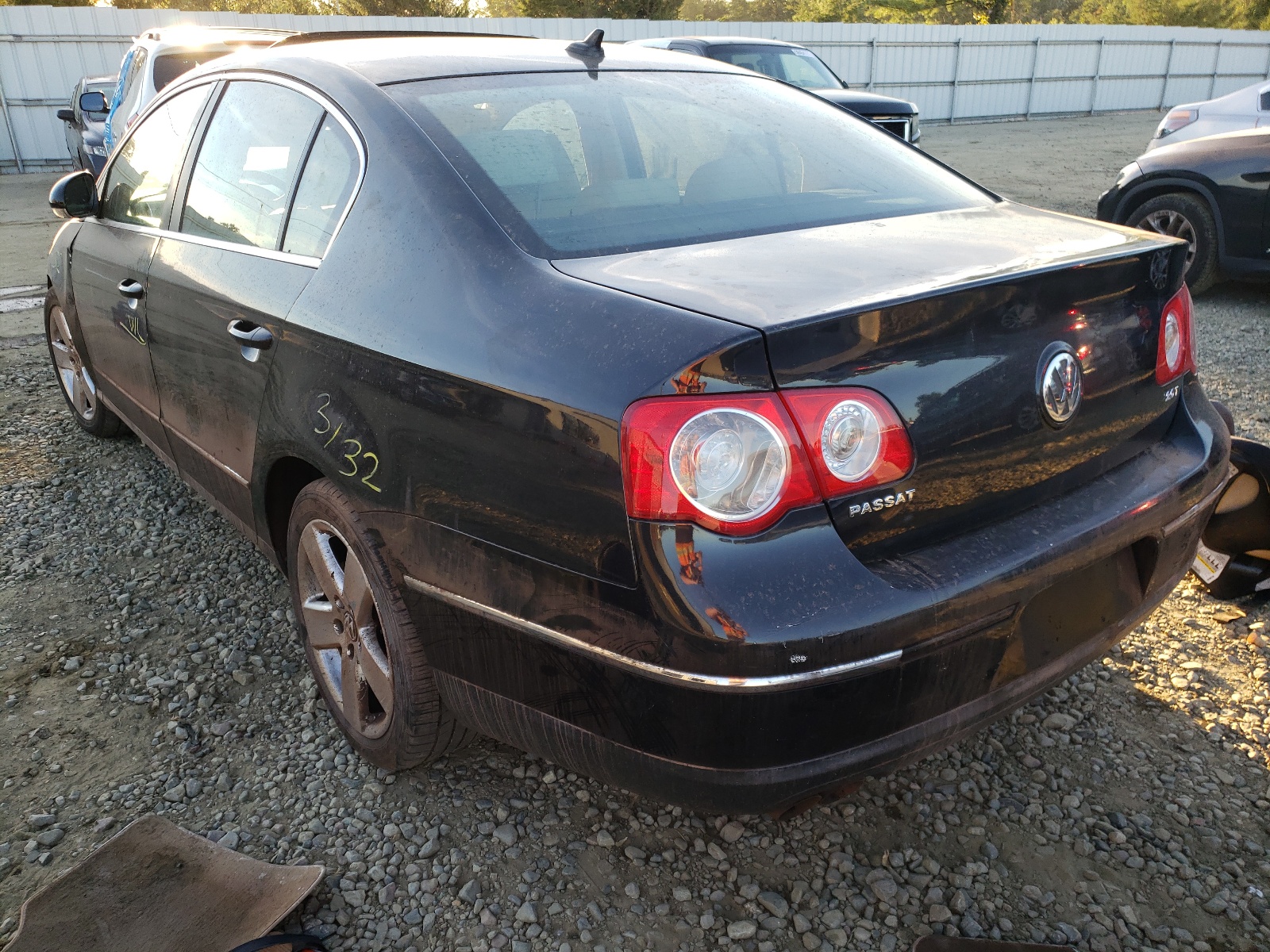 Photo 3 from auction – 2009 VOLKSWAGEN PASSAT TUR with VIN WVWJK73C19P046602