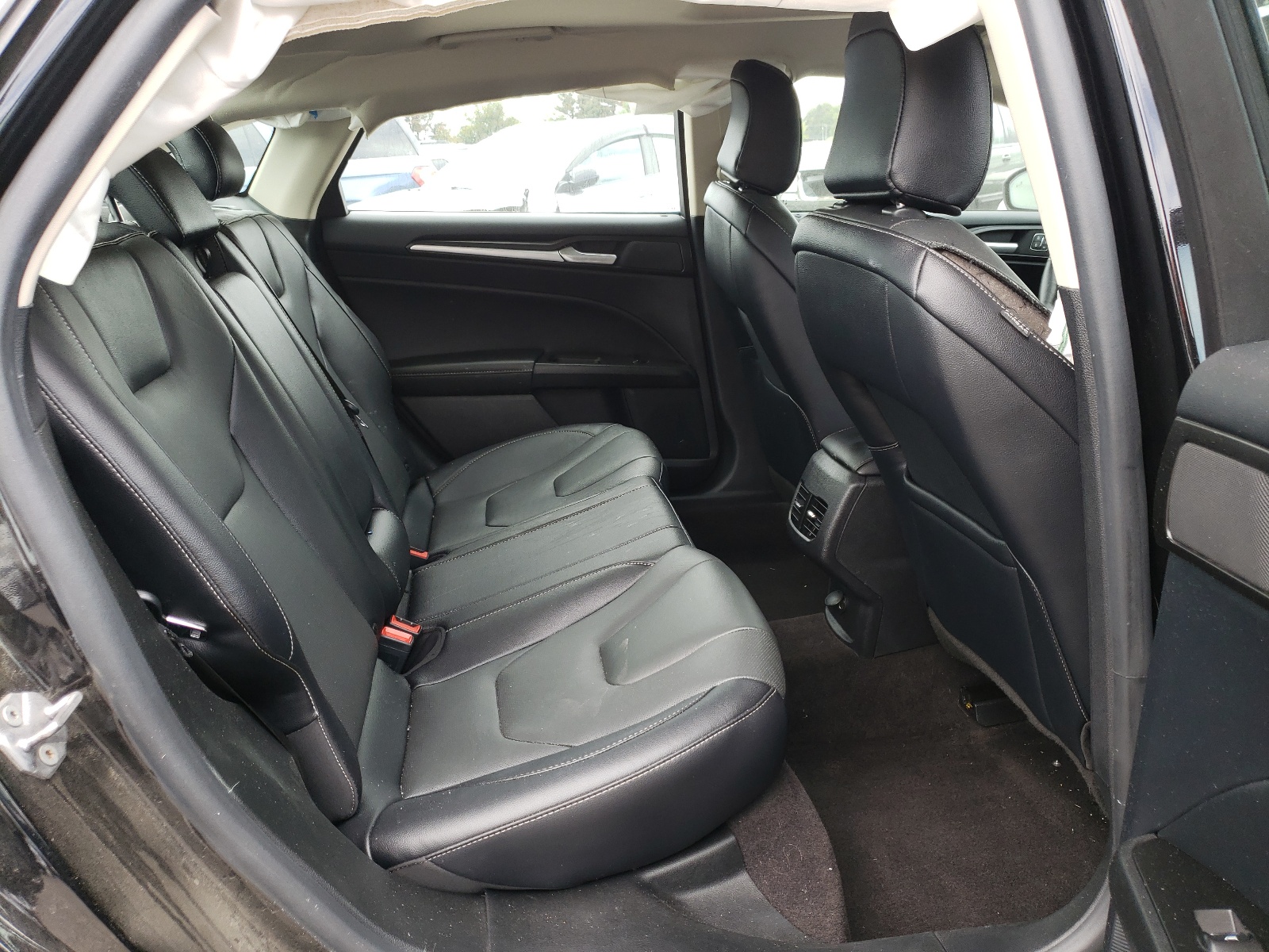Photo 6 from auction – 2020 FORD FUSION TIT with VIN 3FA6P0D99LR193385