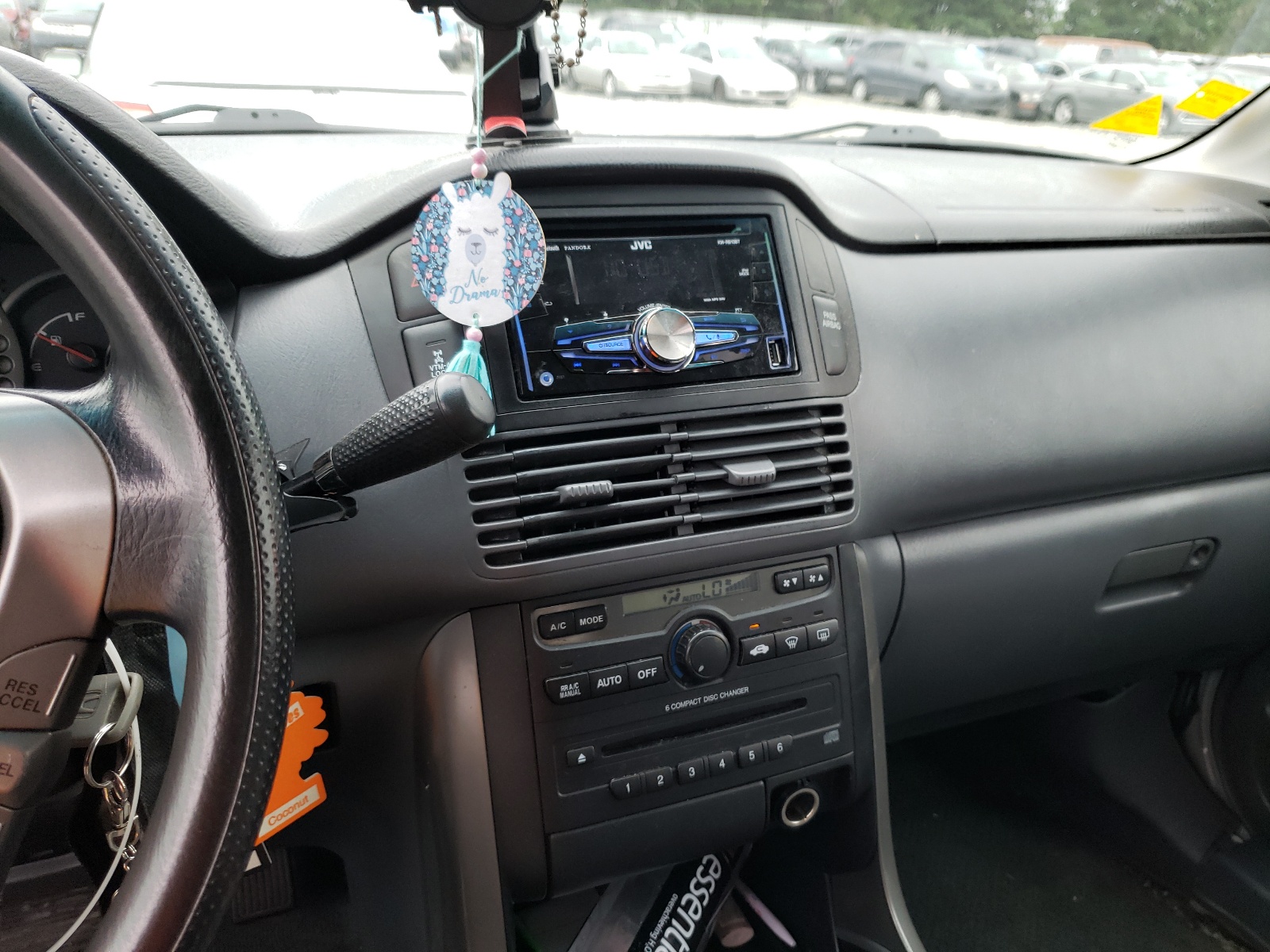 Photo 9 from auction – 2005 HONDA PILOT EX with VIN 2HKYF18425H506308