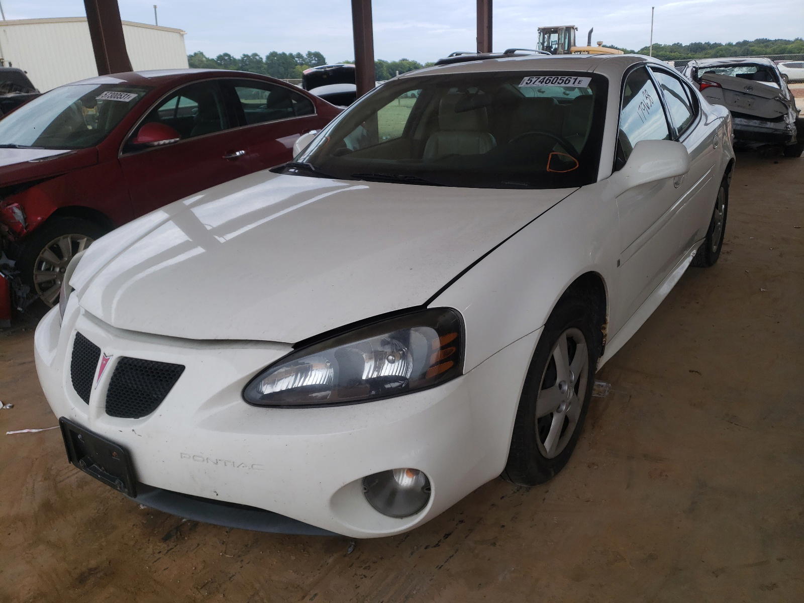 Photo 2 from auction – 2007 PONTIAC GRAND PRIX with VIN 2G2WP552X71222304
