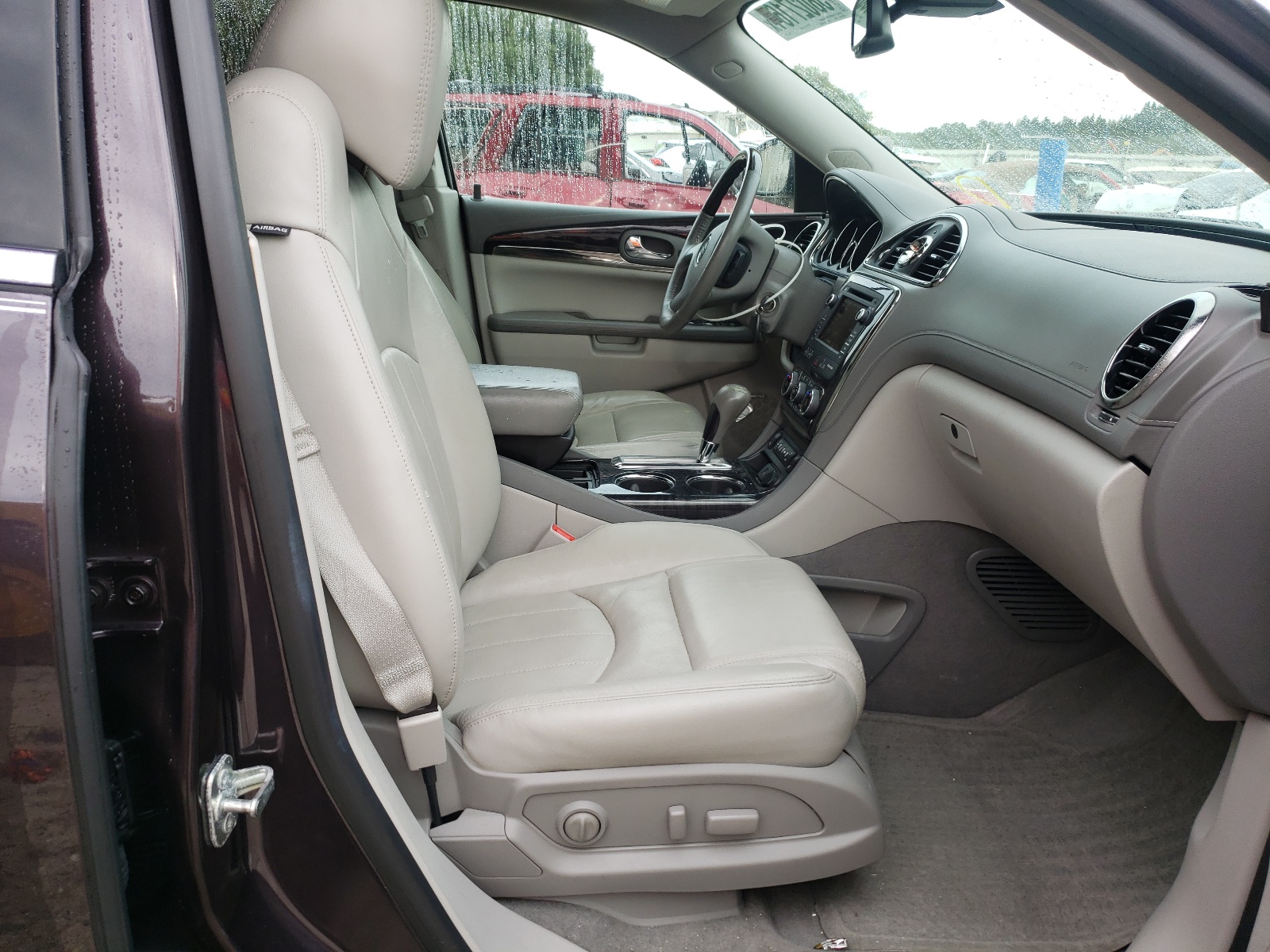 صورة رقم 5 من المزاد - 2016 BUICK ENCLAVE مع VIN 5GAKRCKDXGJ140613