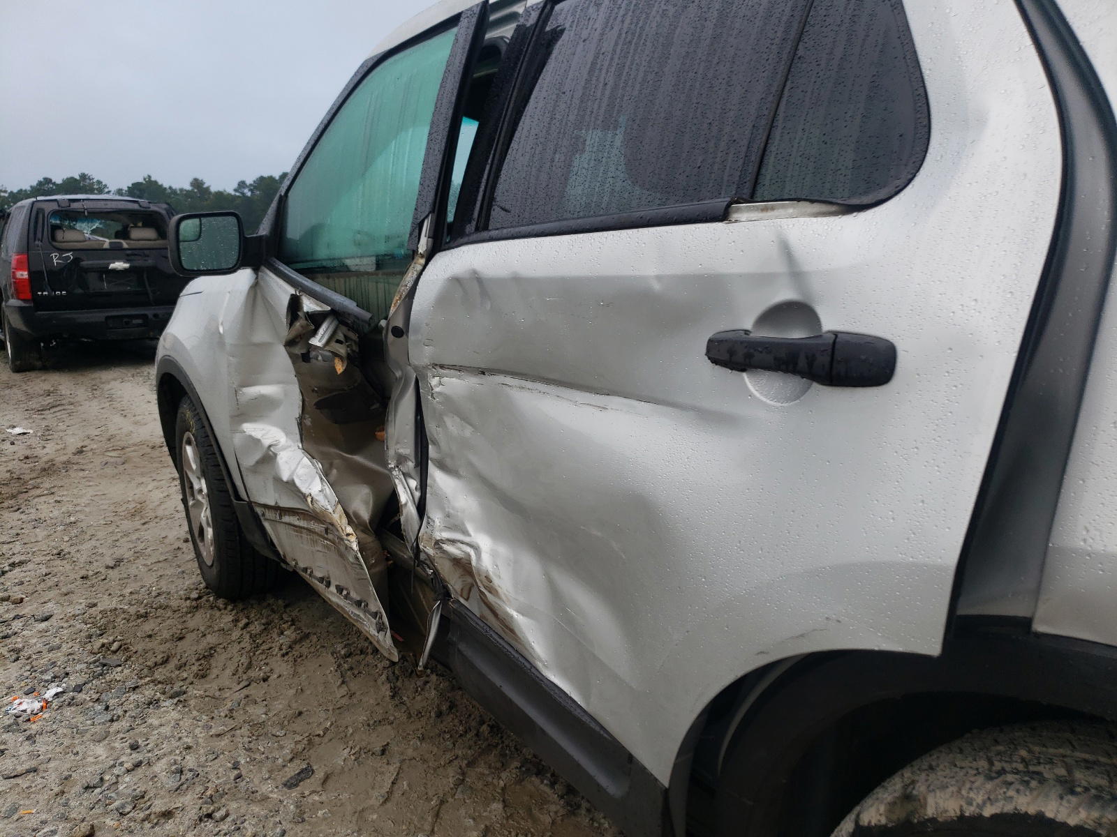 Photo 10 from auction – 2013 FORD EXPLORER with VIN 1FM5K7B83DGB24266