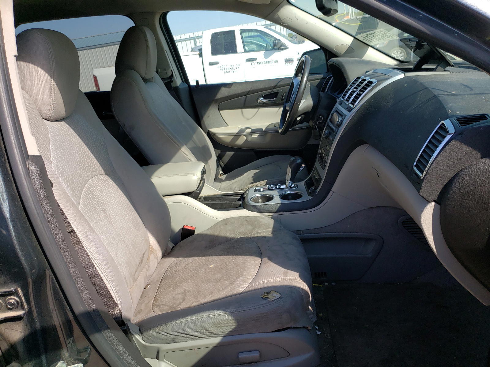 Photo 5 from auction – 2011 GMC ACADIA SLE with VIN 1GKKRPED0BJ199507