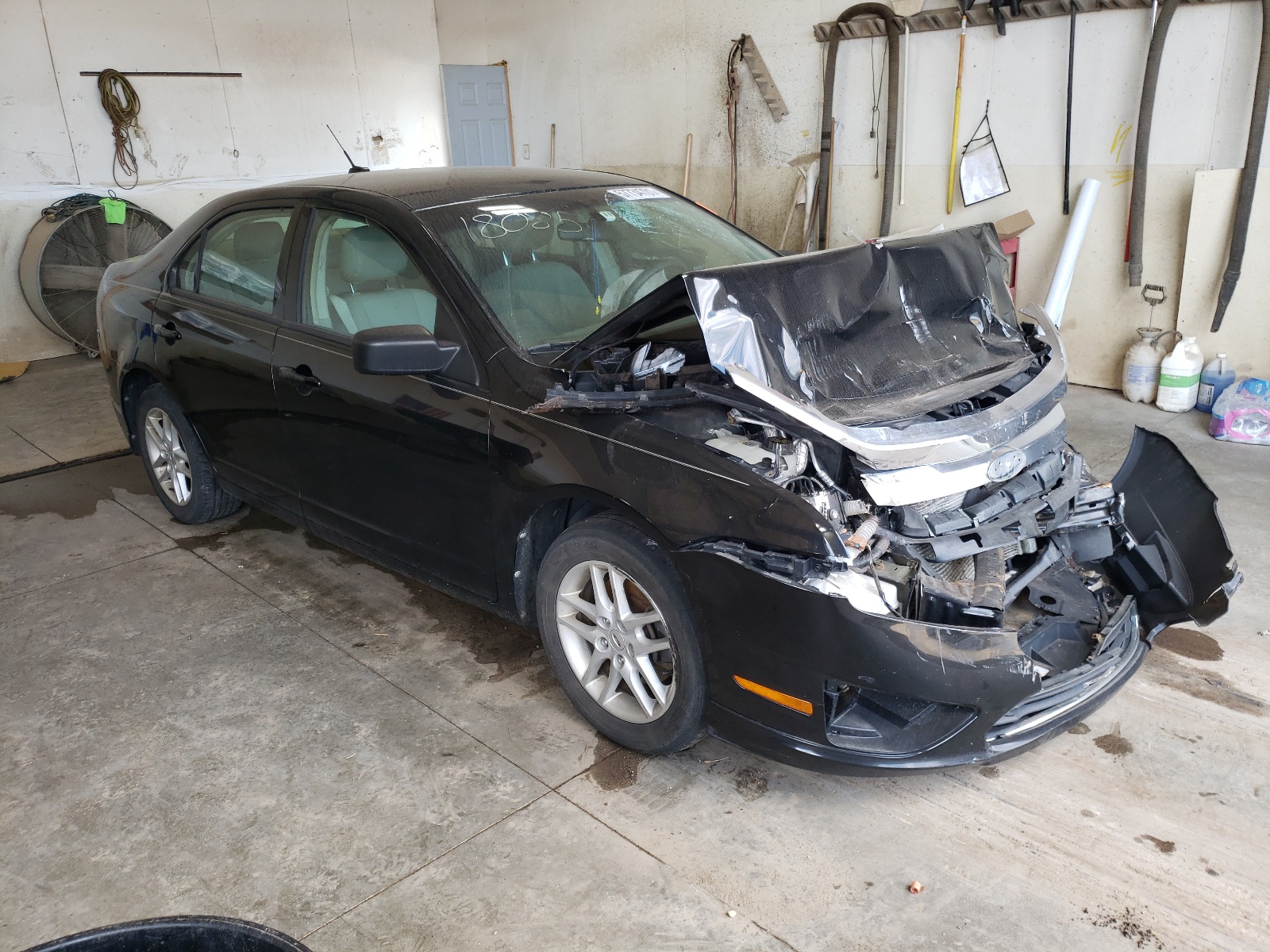 Photo 1 from auction – 2012 FORD FUSION S with VIN 3FAHP0GA9CR118085