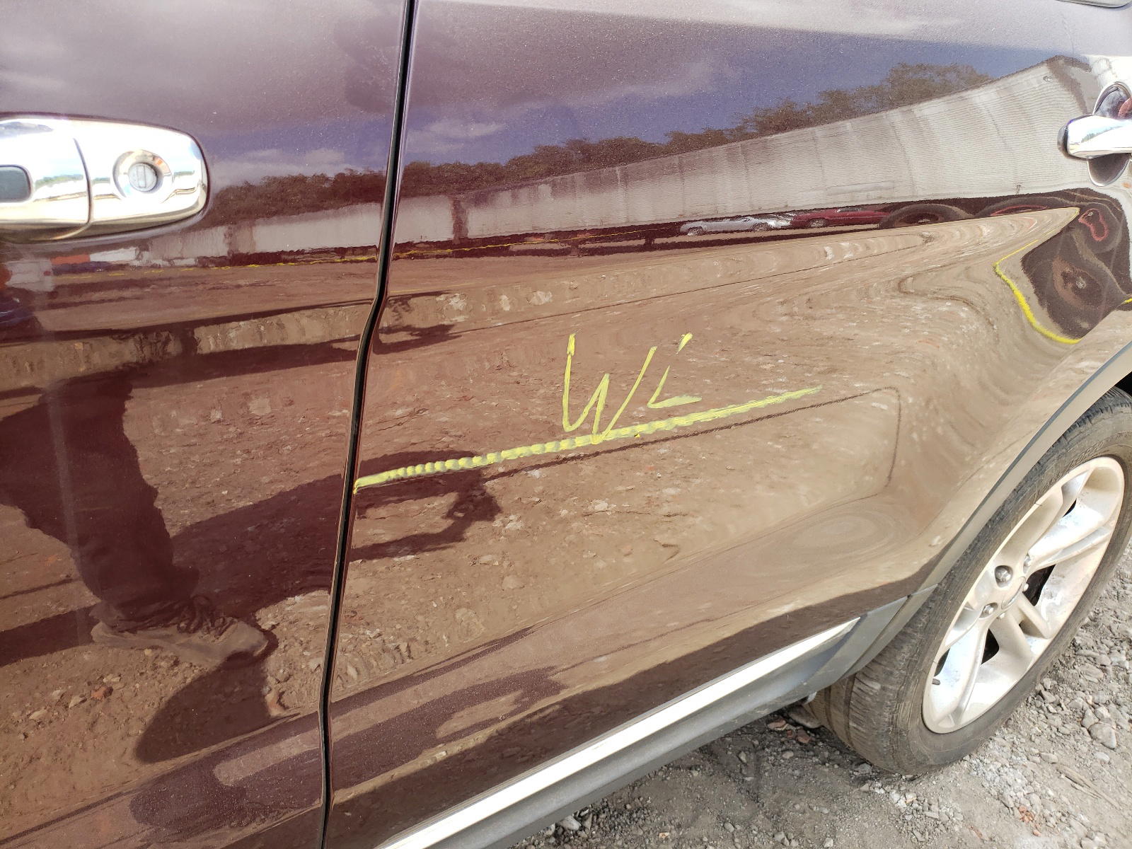 Photo 9 from auction – 2011 FORD EXPLORER L with VIN 1FMHK8F8XBGA02482