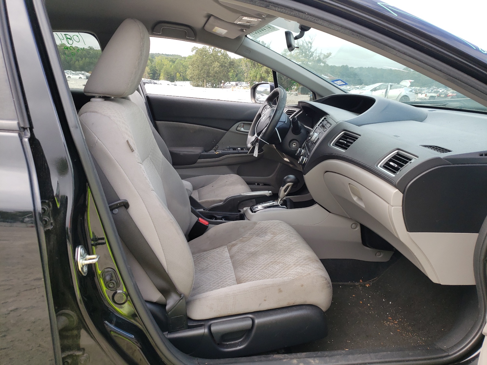 Photo 5 from auction – 2014 HONDA CIVIC LX with VIN 2HGFB2F56EH508075