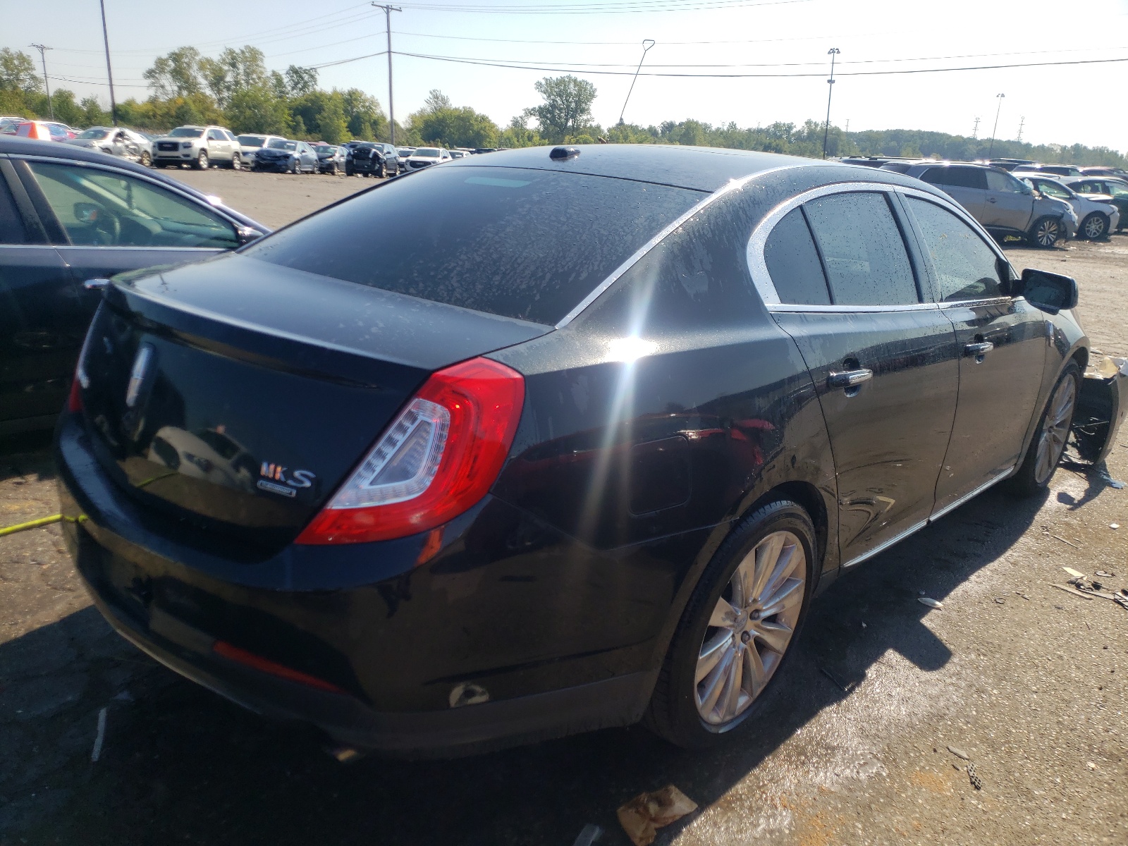 Photo 4 from auction – 2013 LINCOLN MKS with VIN 1LNHL9FT0DG616242