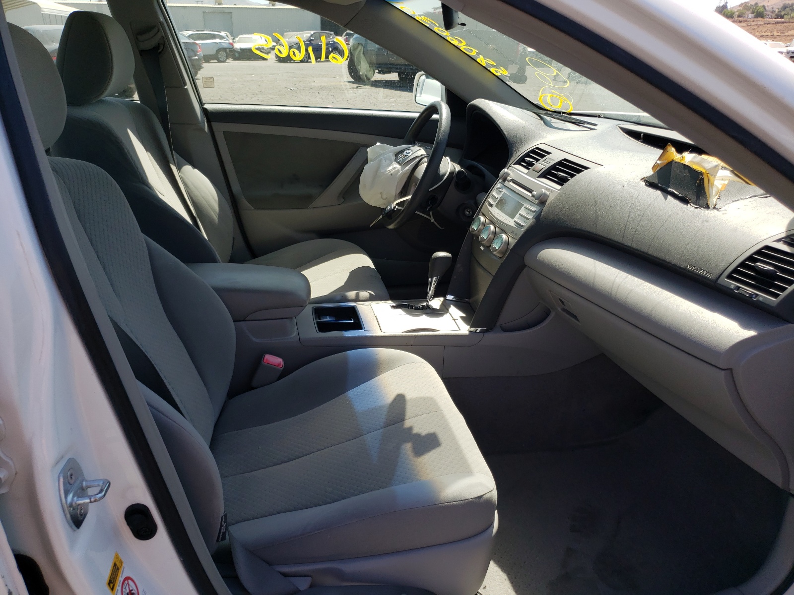 Photo 5 from auction – 2009 TOYOTA CAMRY BASE with VIN JTNBE46K193169199