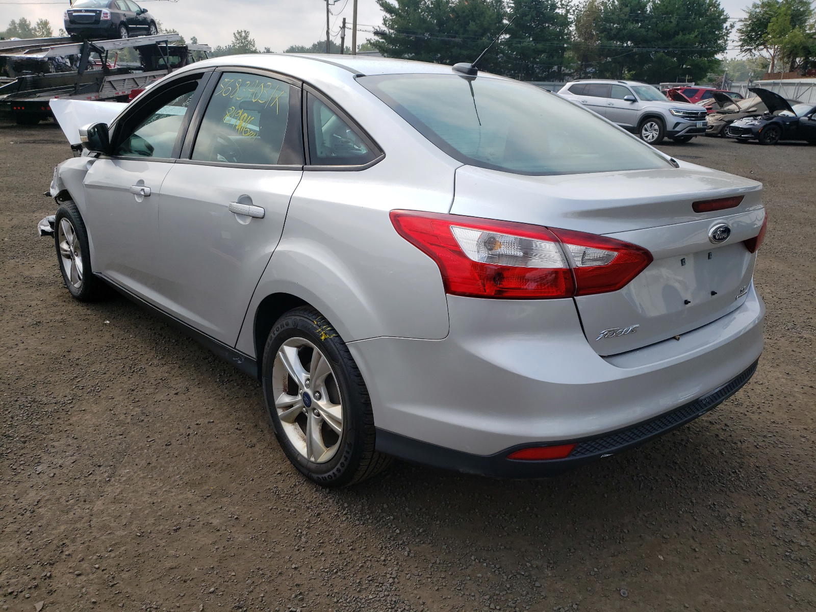 Photo 3 from auction – 2014 FORD FOCUS SE with VIN 1FADP3F23EL371415