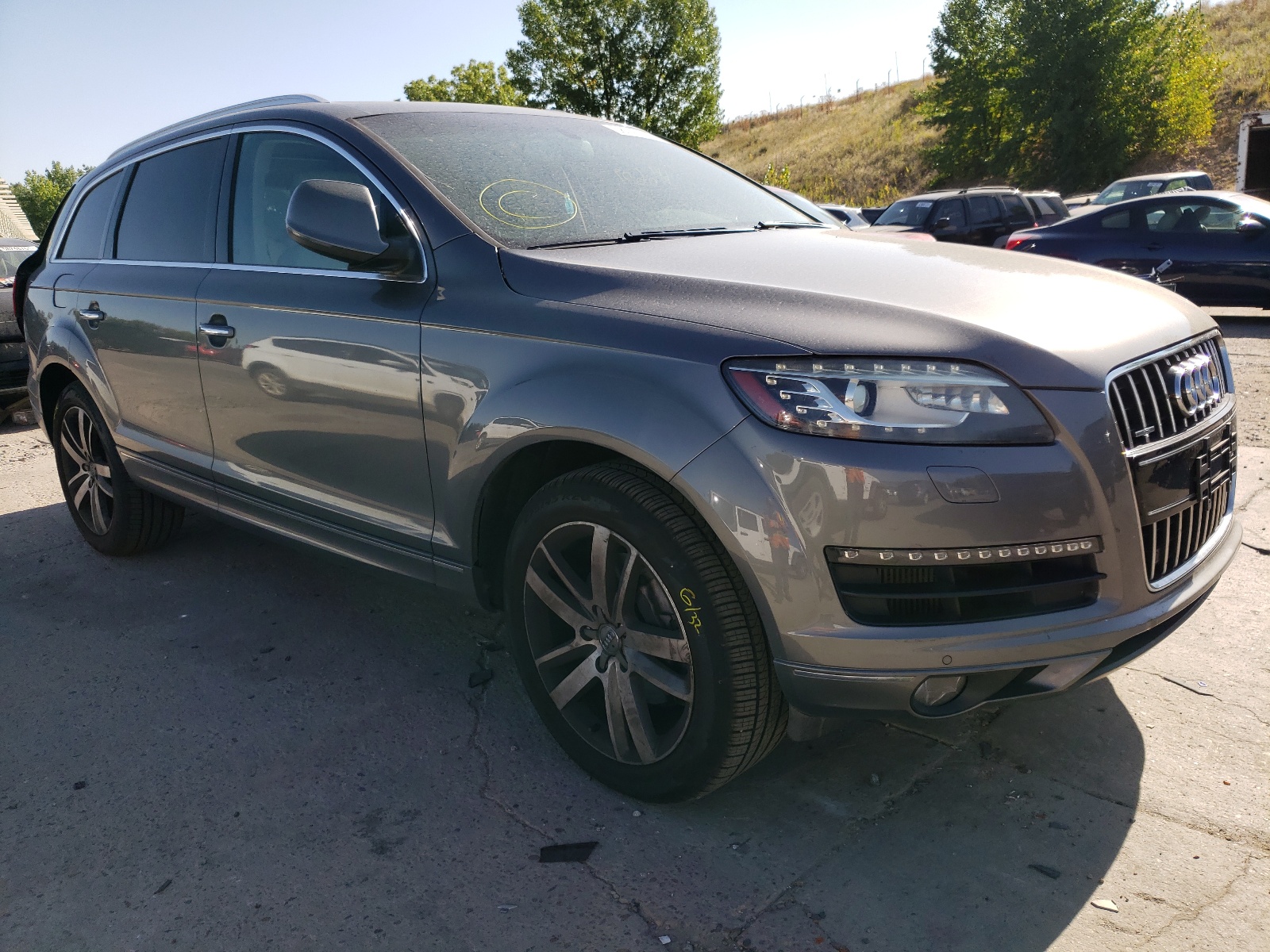AUDI Q7 PRESTIG 2010 with VIN WA1VMAFE1AD001567 - Photo from auction