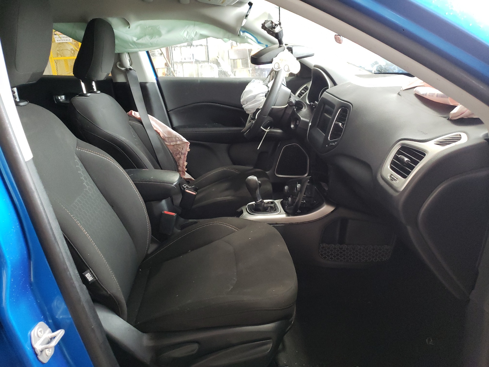 Foto 5 de la subasta – 2021 JEEP COMPASS SP con VIN 3C4NJCAB5MT508512