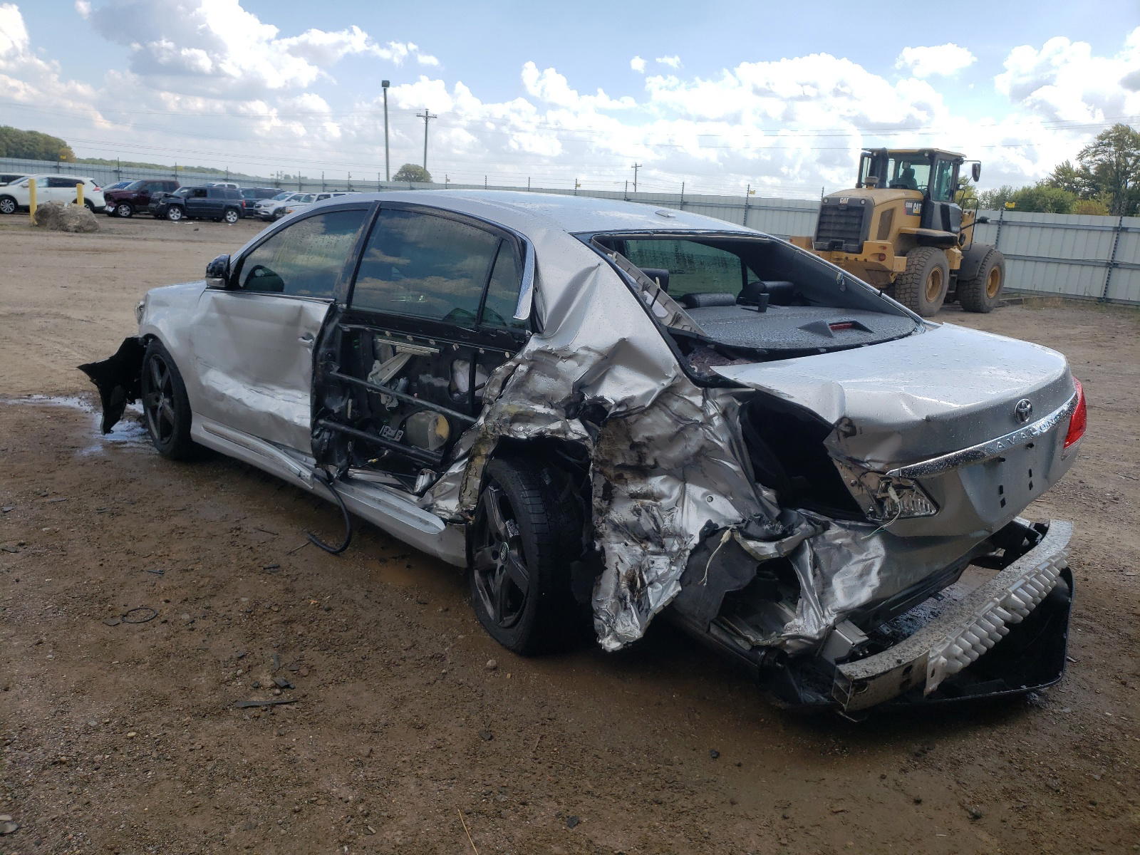 Photo 3 from auction – 2011 TOYOTA AVALON BAS with VIN 4T1BK3DB2BU385875