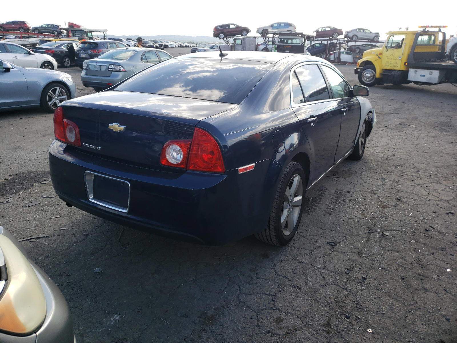 Photo 4 from auction – 2011 CHEVROLET MALIBU 2LT with VIN 1G1ZD5E79BF231969