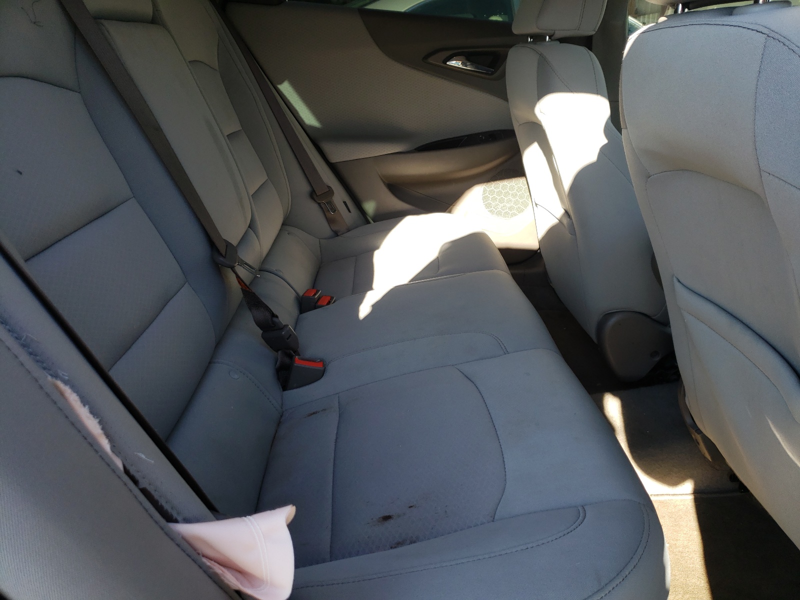 Photo 6 from auction – 2016 CHEVROLET MALIBU LS with VIN 1G1ZB5ST2GF342068