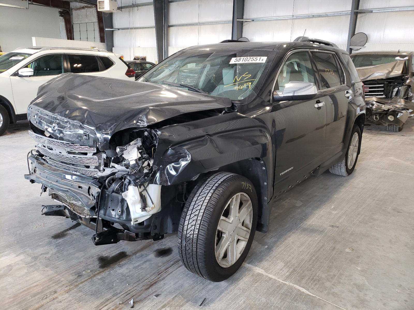 Photo 2 from auction – 2011 GMC TERRAIN SL with VIN 2CTFLXEC7B6463619