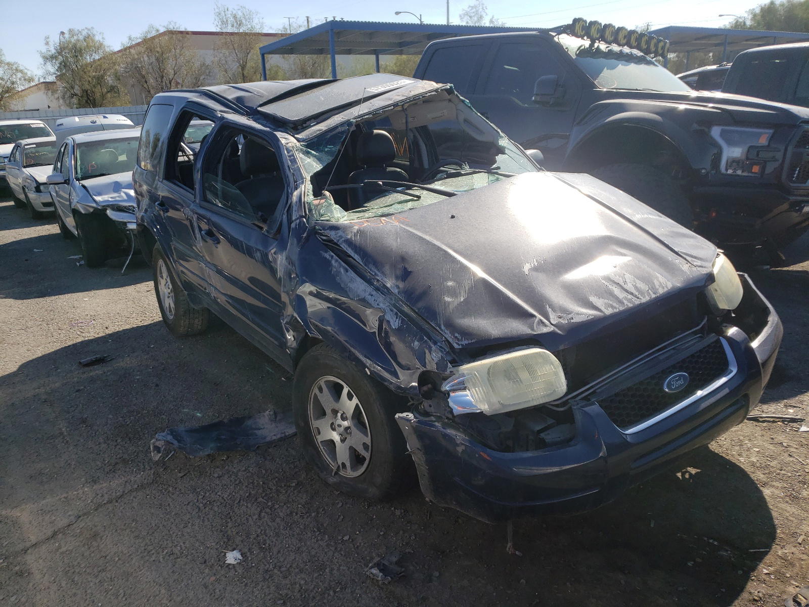 FORD ESCAPE LIM 2003 with VIN 1FMCU04183KD37928 - Photo from auction