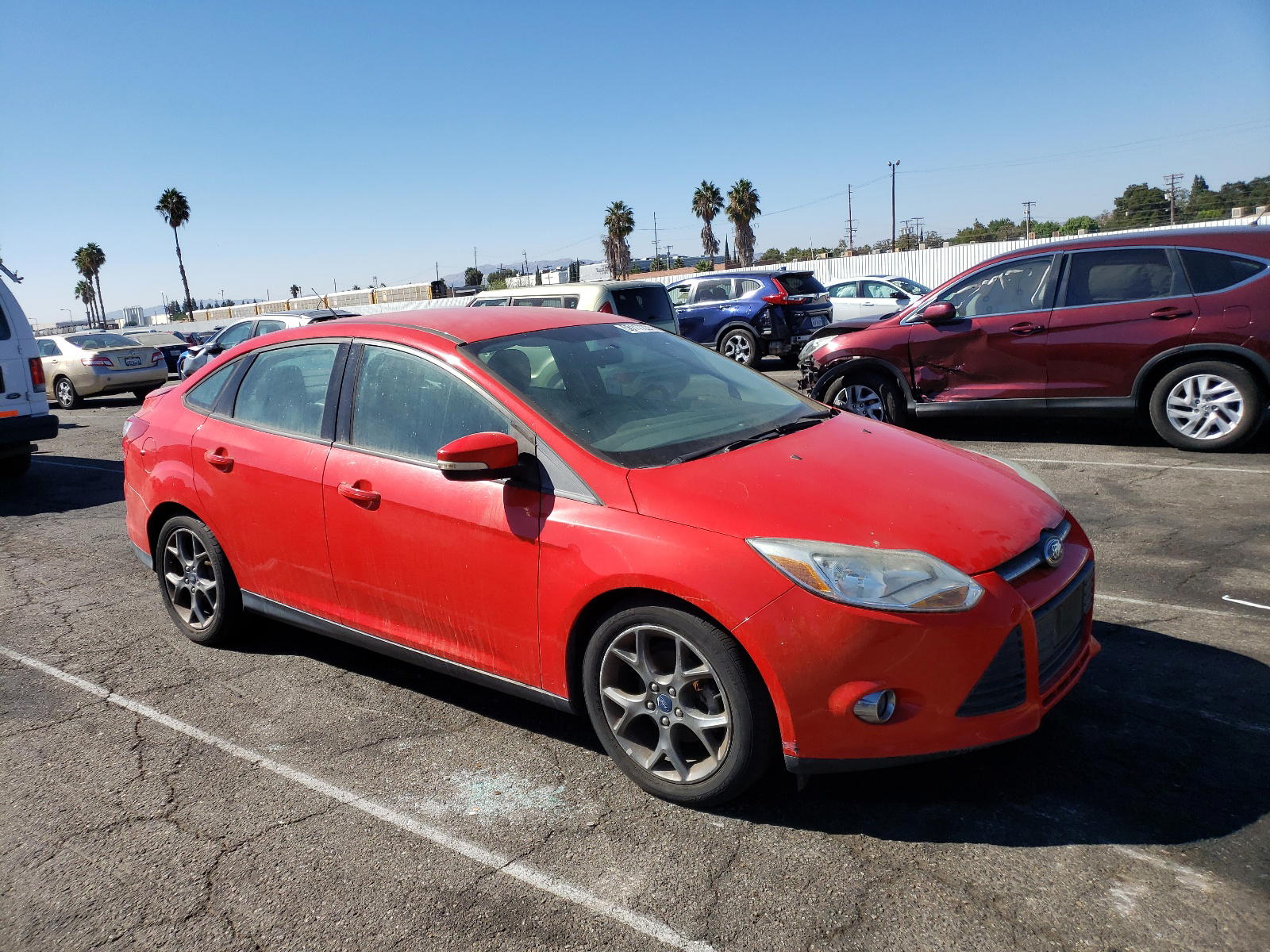 FORD FOCUS SE 2013 with VIN 1FADP3F22DL279033 - Photo from auction
