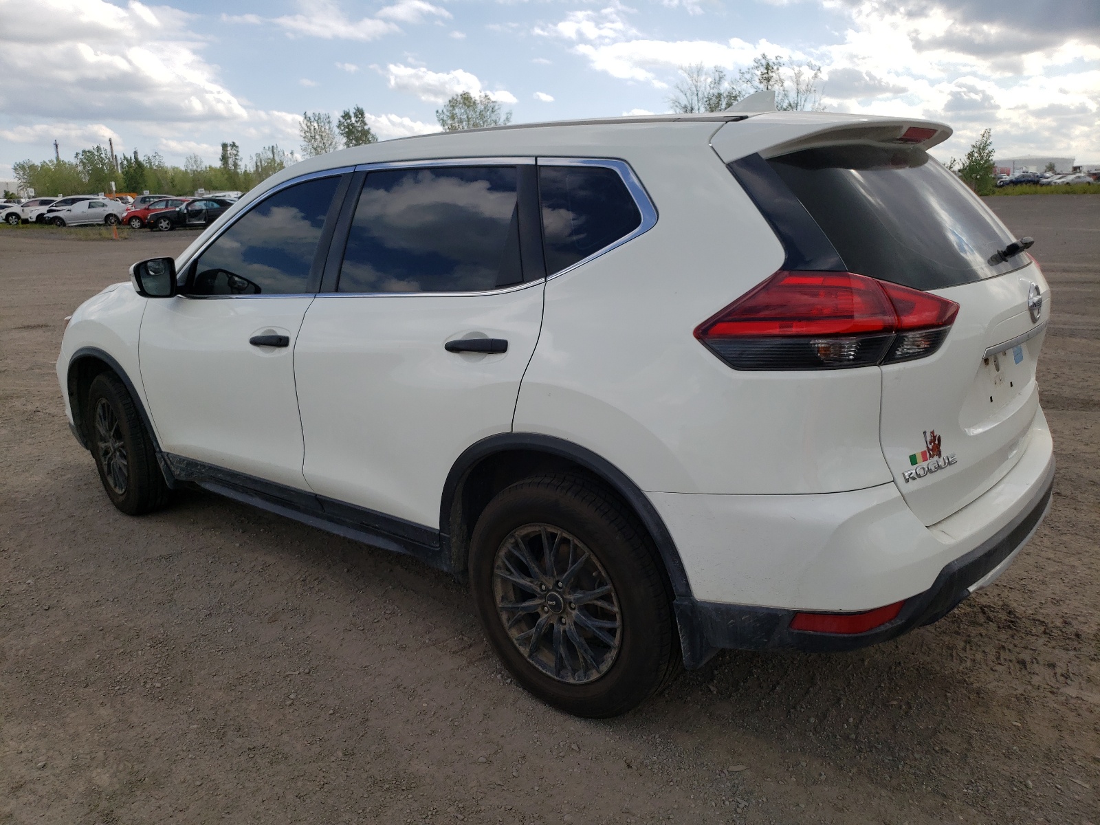 Photo 3 from auction – 2017 NISSAN ROGUE SV with VIN 5N1AT2MV1HC765320
