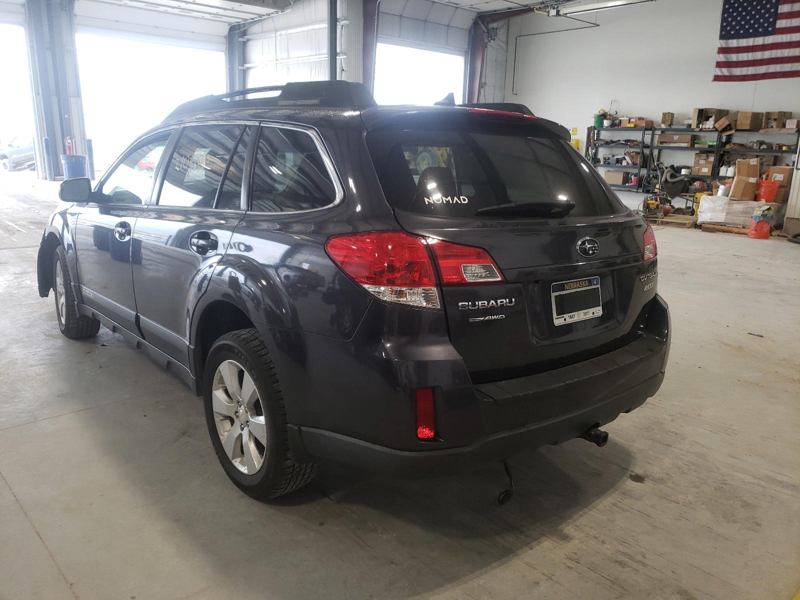 Photo 3 from auction – 2011 SUBARU OUTBACK 2. with VIN 4S4BRBKC9B3415168