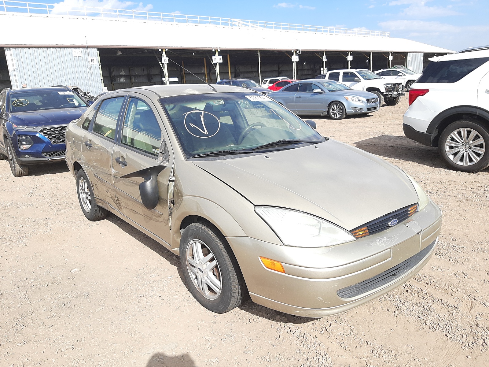 صورة رقم 1 من المزاد - 2000 FORD FOCUS SE مع VIN 1FAFP3431YW401275