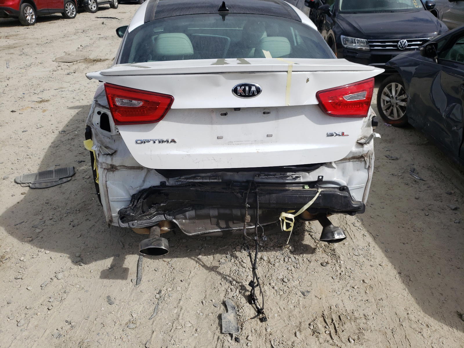 Photo 9 from auction – 2014 KIA OPTIMA SX with VIN 5XXGR4A60EG284685