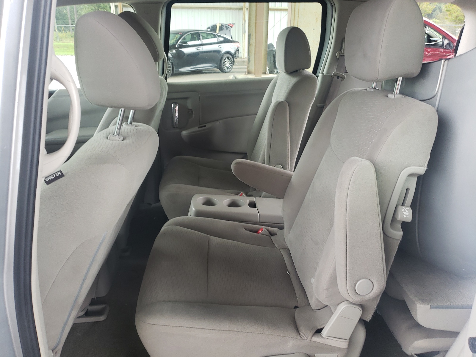 Photo 6 from auction – 2016 NISSAN QUEST S with VIN JN8AE2KP6G9150183