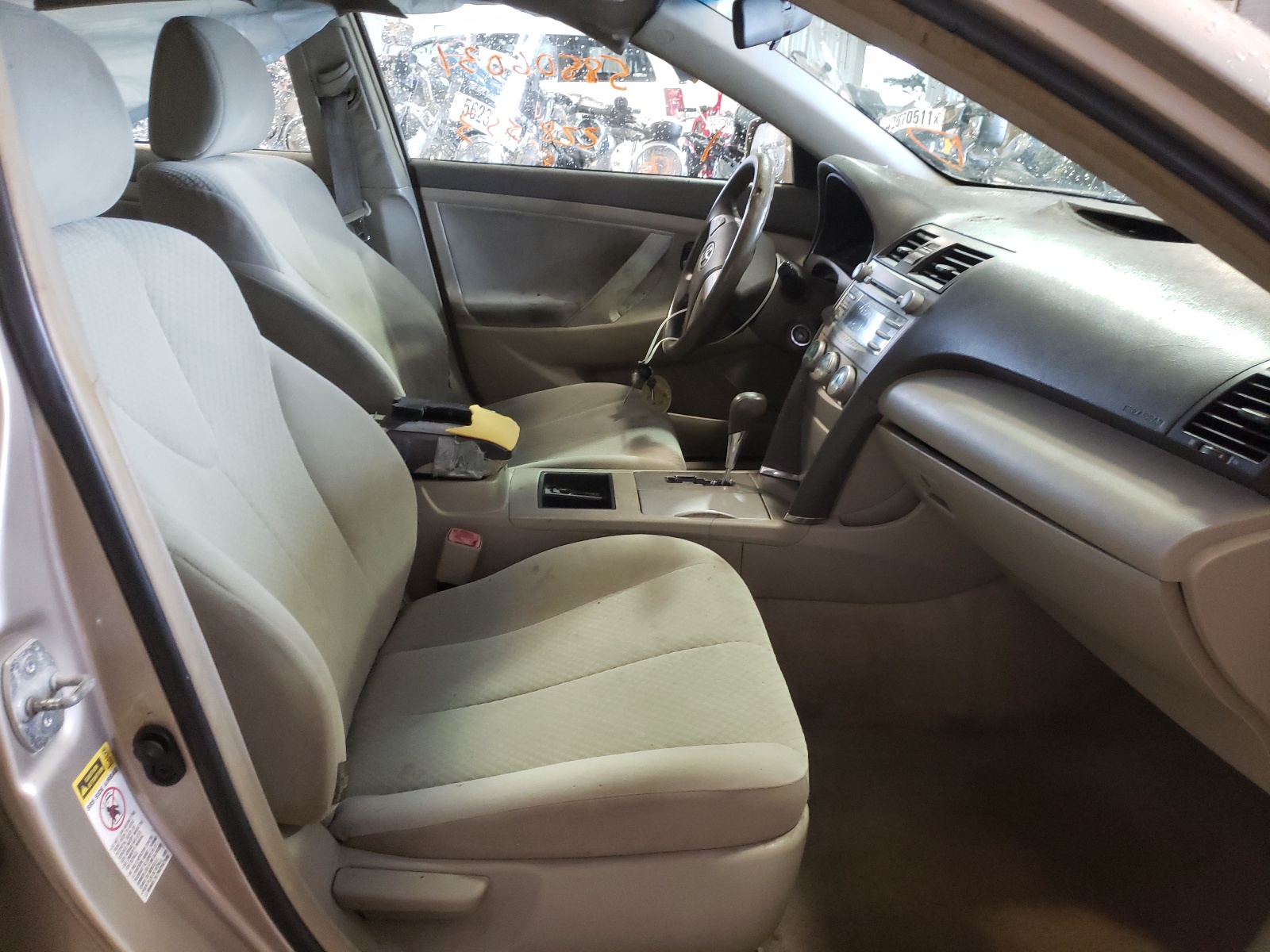 Photo 5 from auction – 2009 TOYOTA CAMRY BASE with VIN 4T1BE46K99U388664