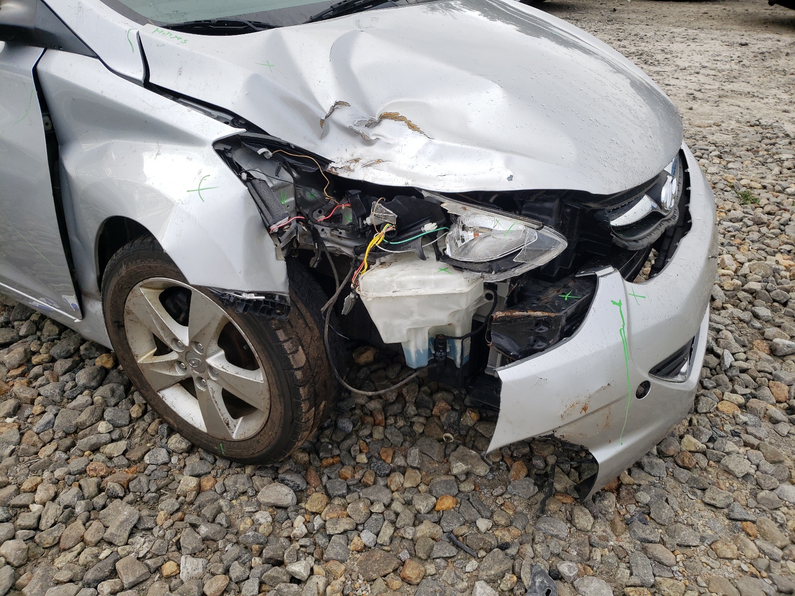Photo 9 from auction – 2012 HYUNDAI ELANTRA GL with VIN 5NPDH4AE7CH108540