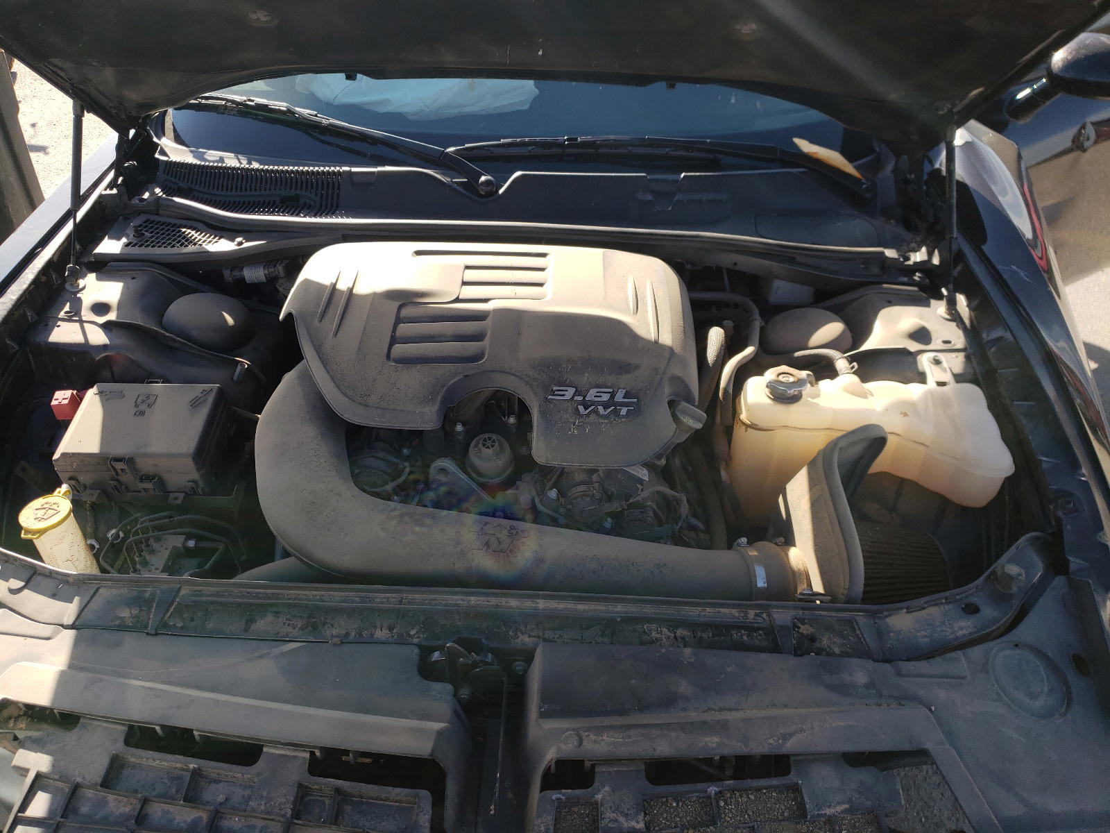 Photo 7 from auction – 2019 DODGE CHALLENGER with VIN 2C3CDZKG2KH604118