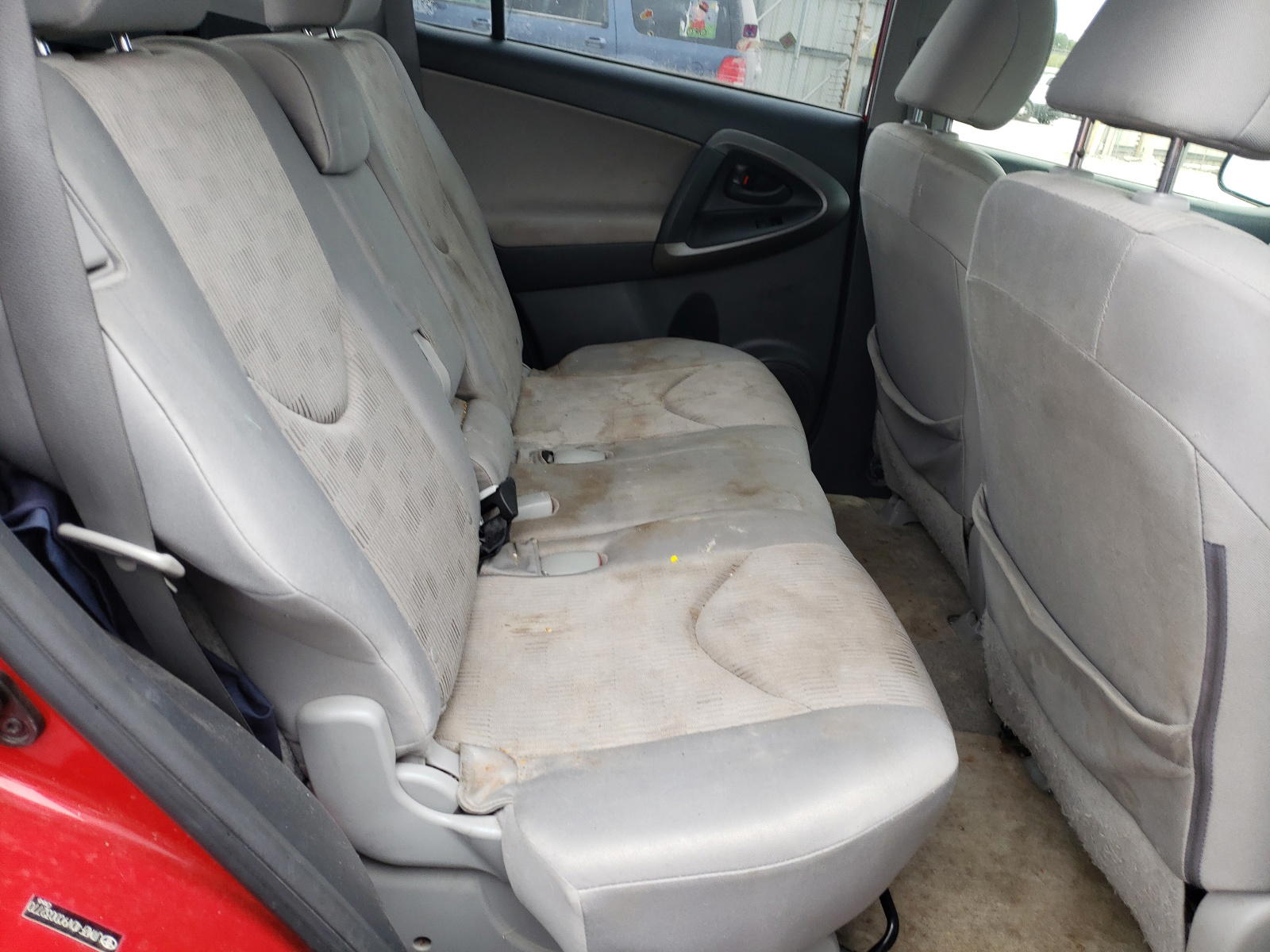 Photo 6 from auction – 2012 TOYOTA RAV4 with VIN JTMZF4DV9CD032770