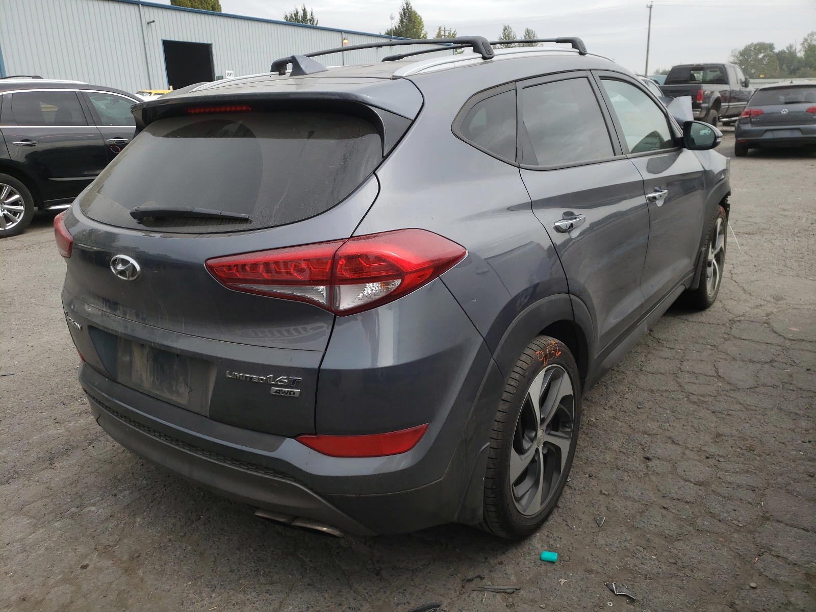 Photo 4 from auction – 2016 HYUNDAI TUCSON LIM with VIN KM8J3CA21GU203524