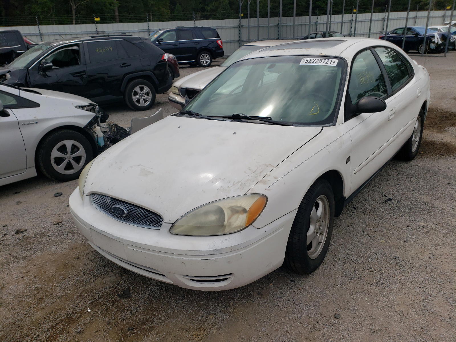 Photo 2 from auction – 2004 FORD TAURUS SES with VIN 1FAFP55S54G160522