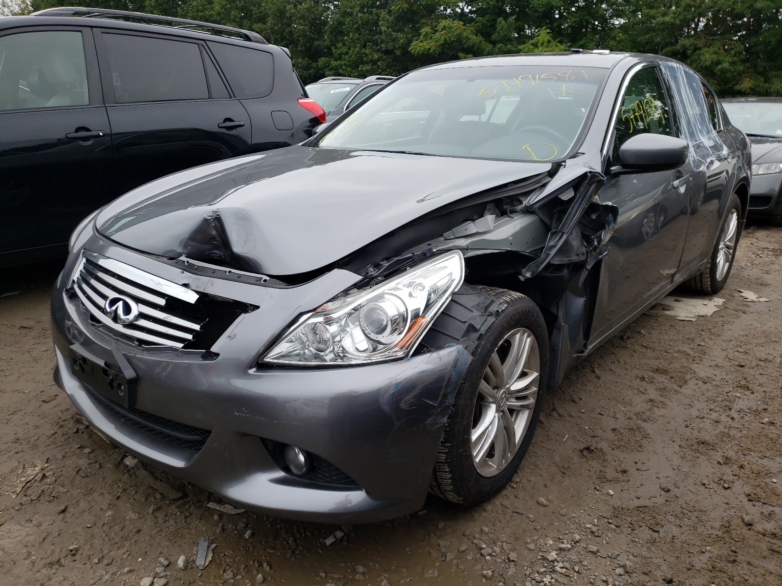 Photo 2 from auction – 2015 INFINITI Q40 with VIN JN1CV6AR7FM651418