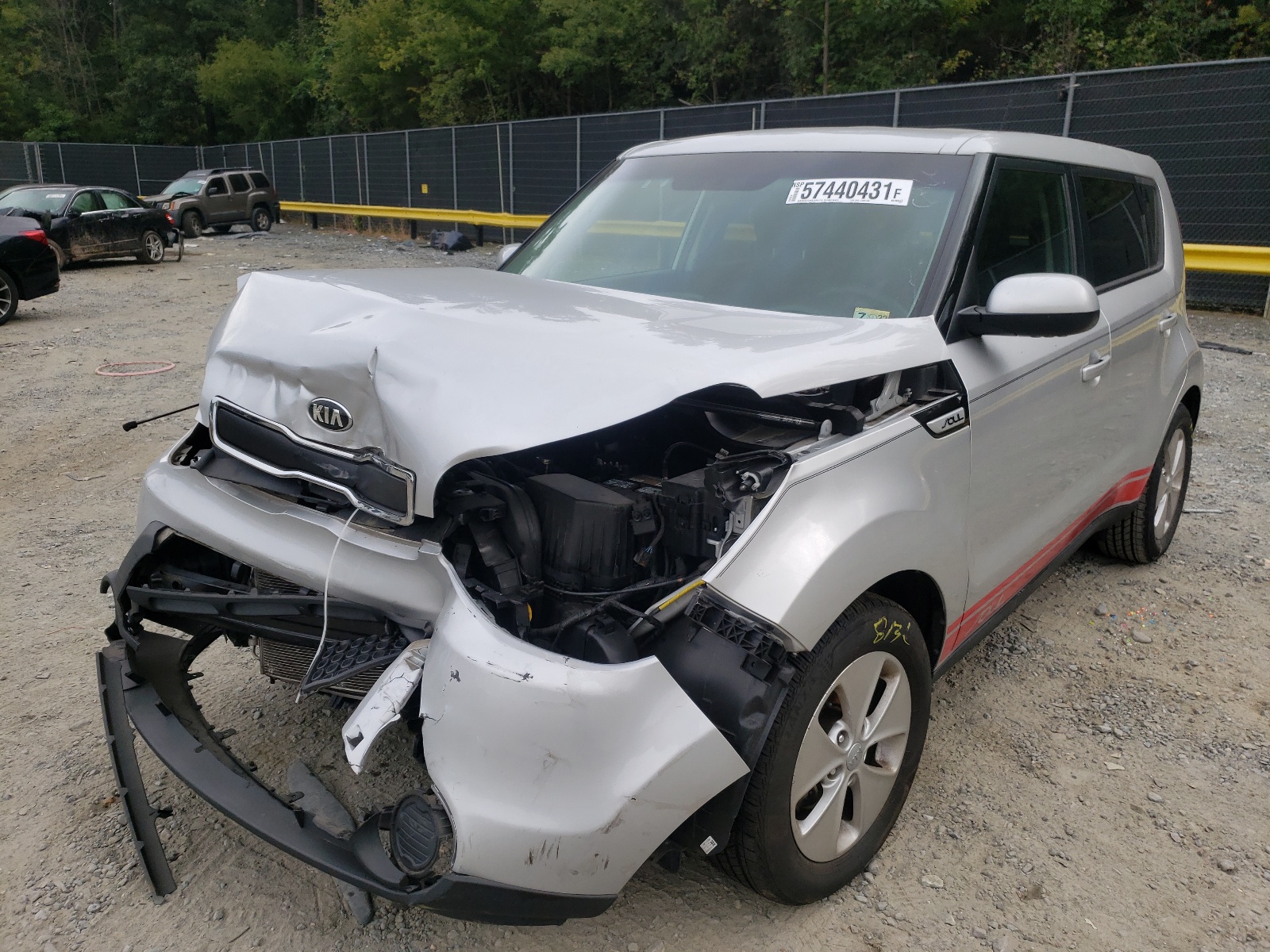 Zdjęcie 2 z aukcji – 2016 KIA SOUL z VIN KNDJN2A21G7841912