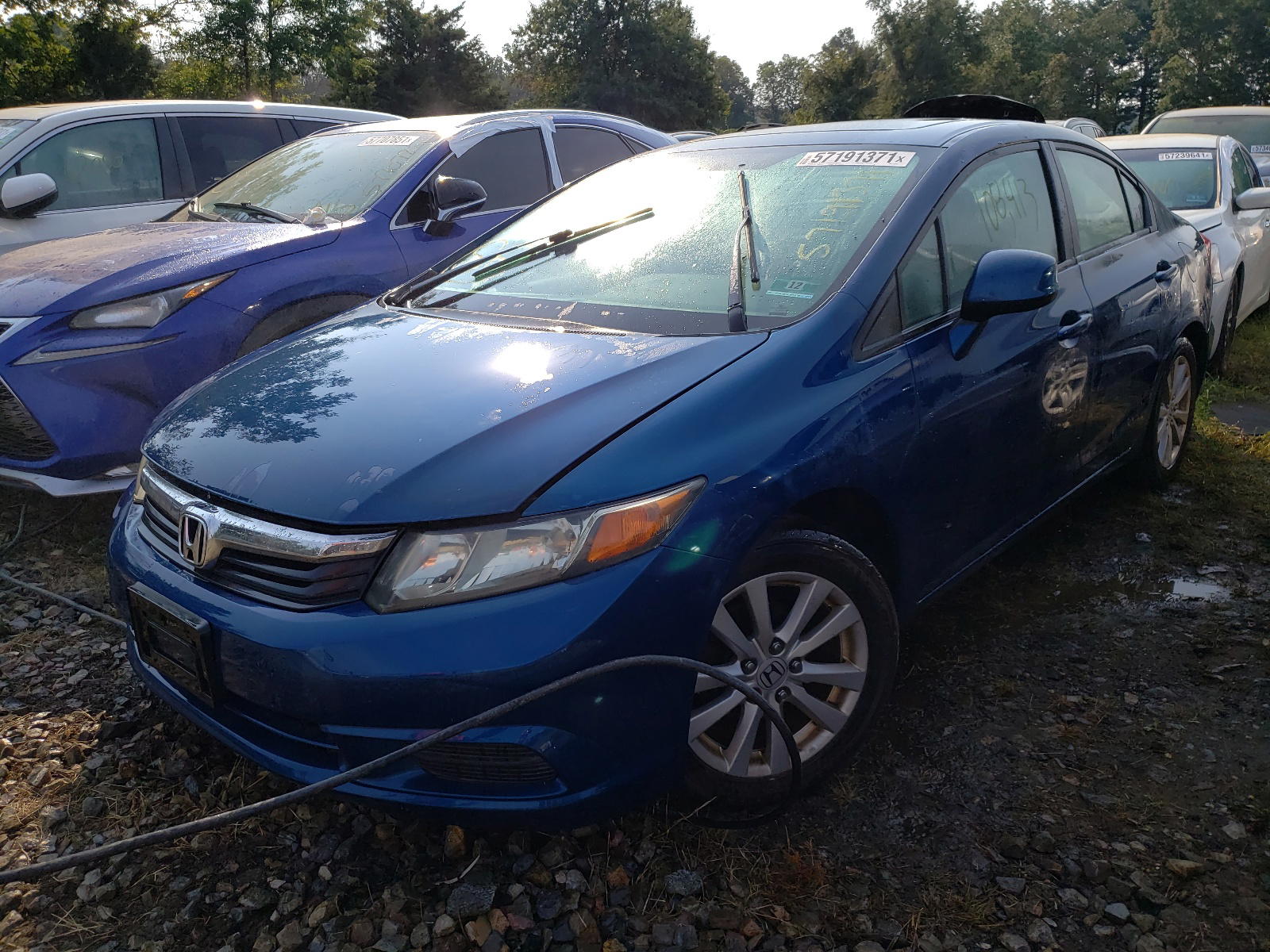 Photo 2 from auction – 2012 HONDA CIVIC EX with VIN 19XFB2F83CE340817