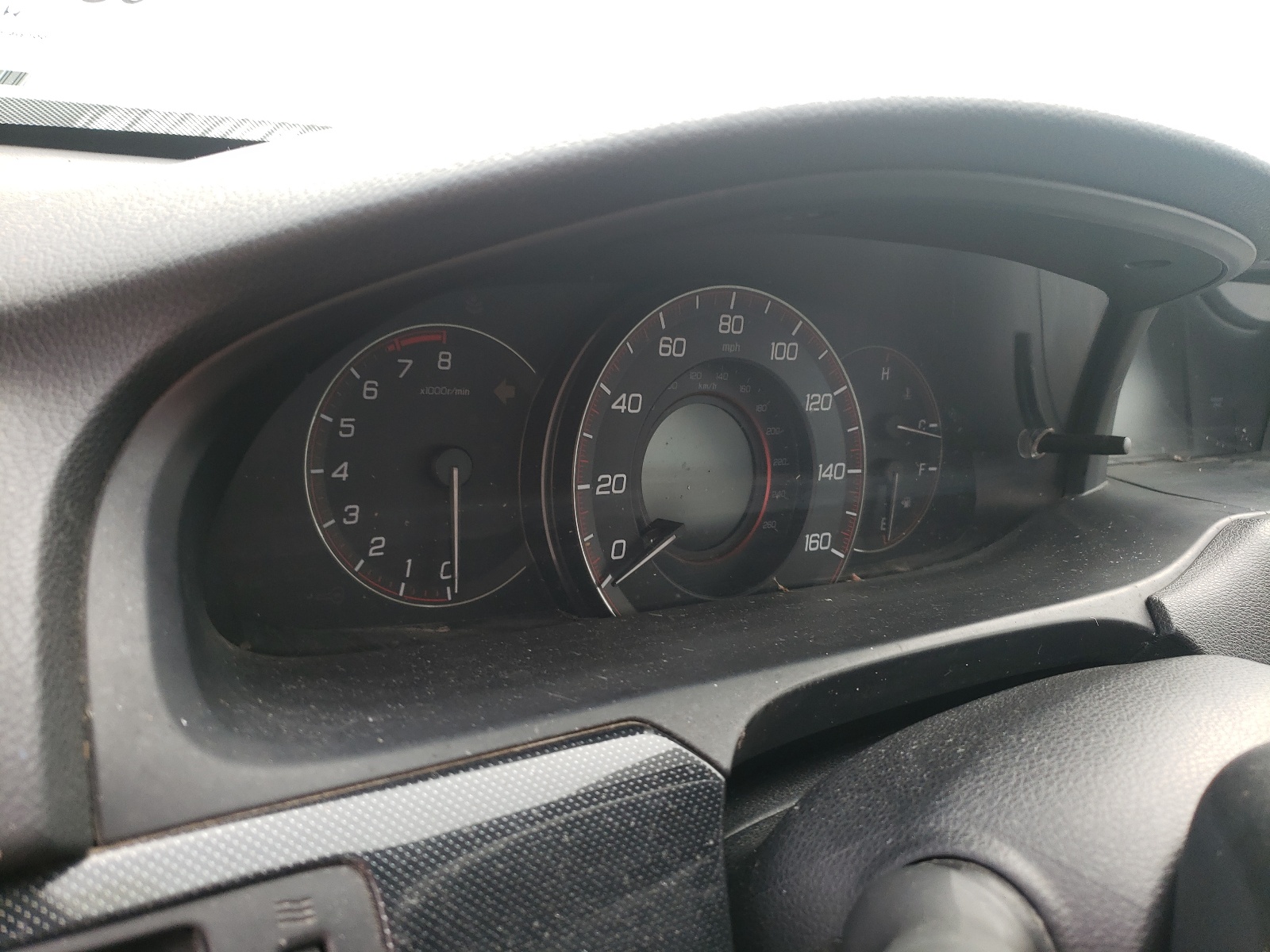 Photo 8 from auction – 2015 HONDA ACCORD SPO with VIN 1HGCR2F59FA124905