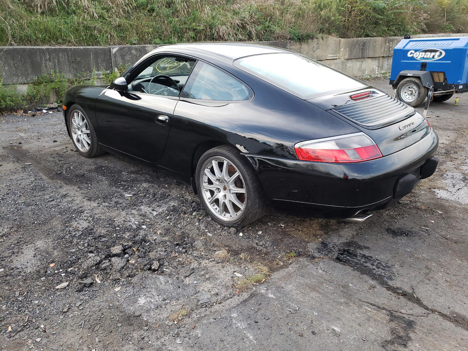 Photo 3 from auction – 2000 PORSCHE 911 CARRER with VIN WP0AA2991YS623240