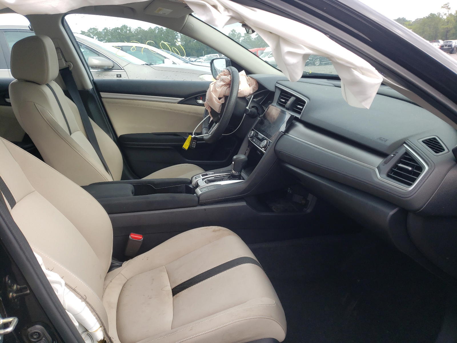 Photo 5 from auction – 2016 HONDA CIVIC EX with VIN 19XFC2F73GE086374