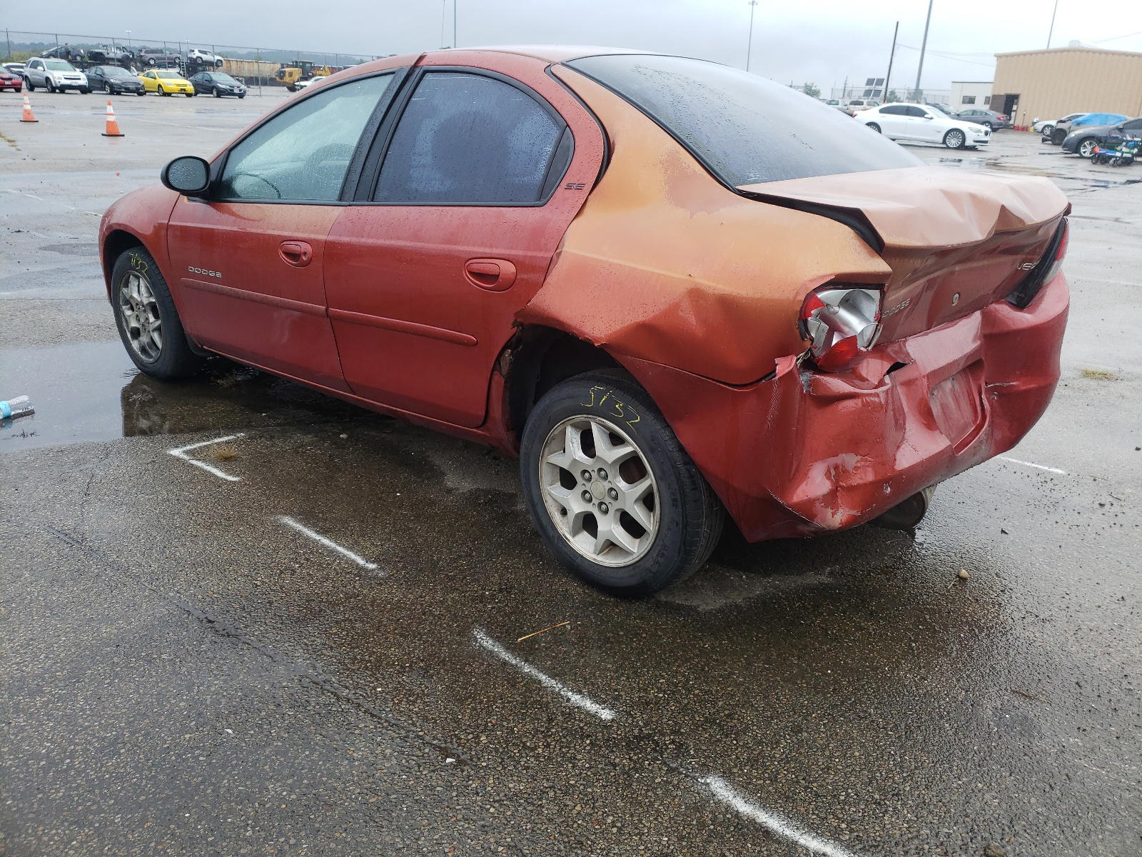 Photo 3 from auction – 2001 DODGE NEON SE with VIN 1B3ES46CX1D289148