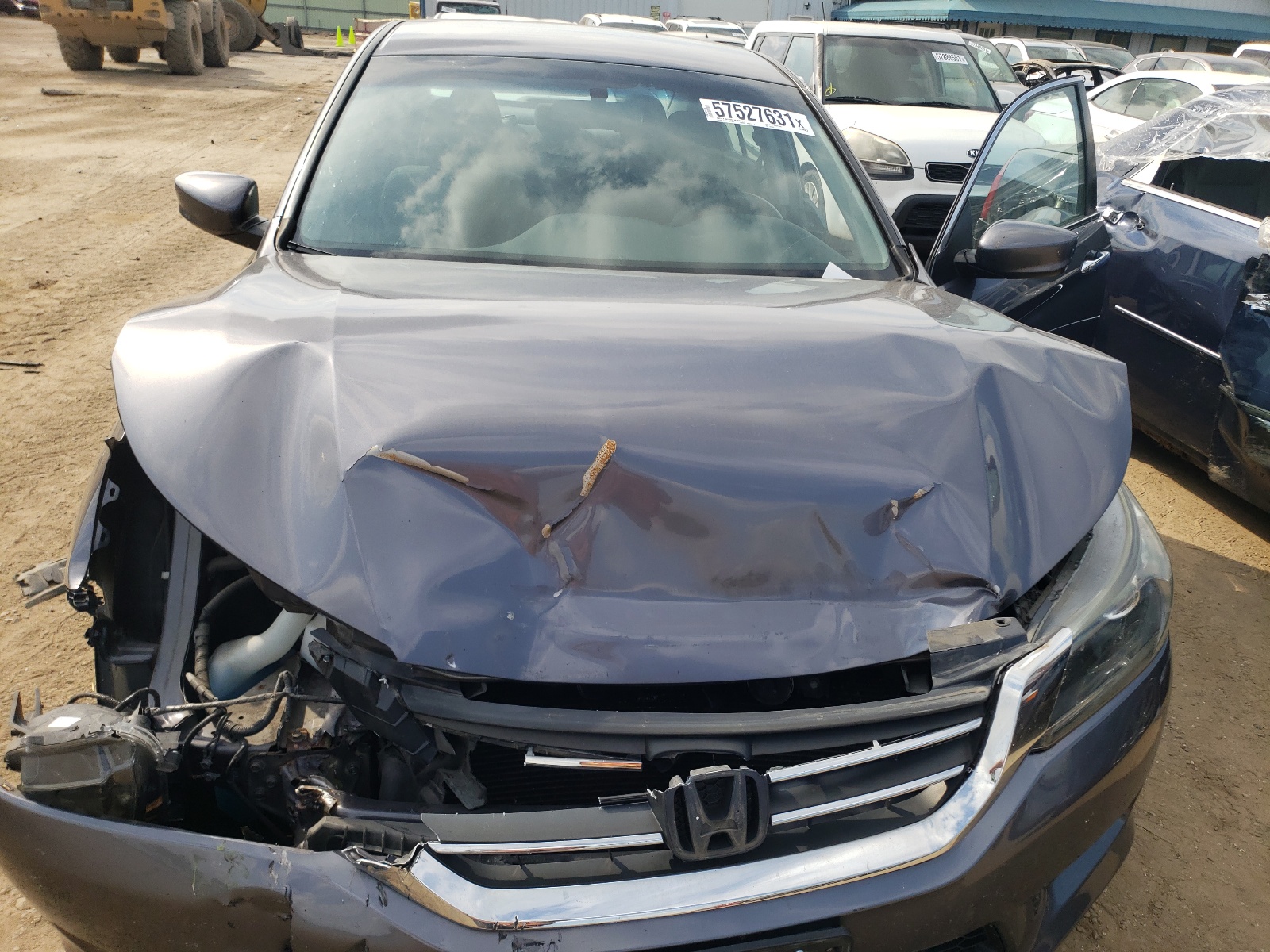 Photo 7 from auction – 2014 HONDA ACCORD LX with VIN 1HGCR2F33EA223863