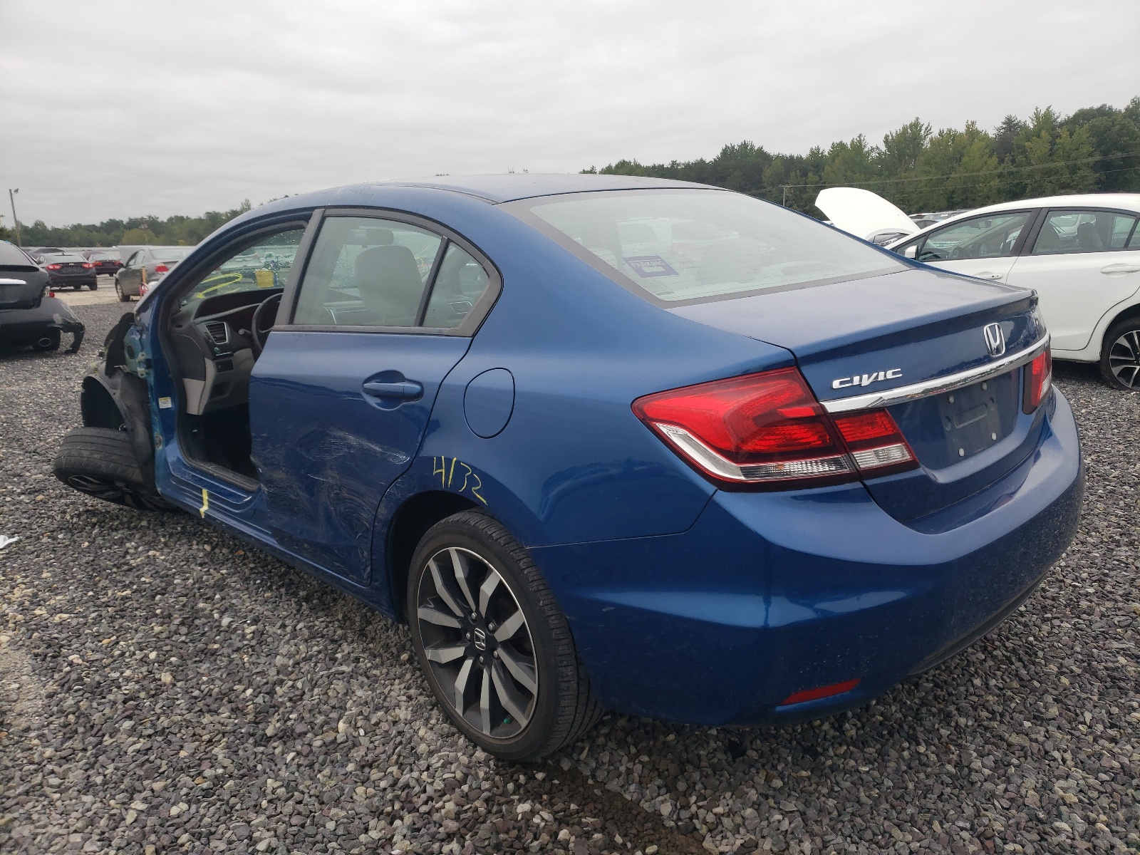 Photo 3 from auction – 2015 HONDA CIVIC EXL with VIN 2HGFB2F93FH504859