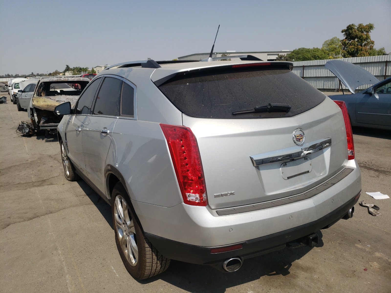 Photo 3 from auction – 2010 CADILLAC SRX PERFOR with VIN 3GYFNBEY6AS648548