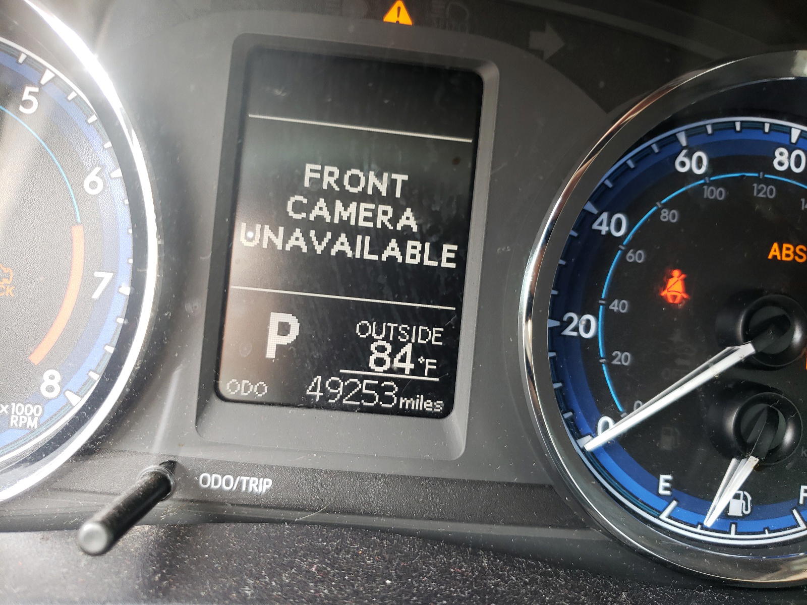 Photo 8 from auction – 2018 TOYOTA COROLLA L with VIN 2T1BURHEXJC043320