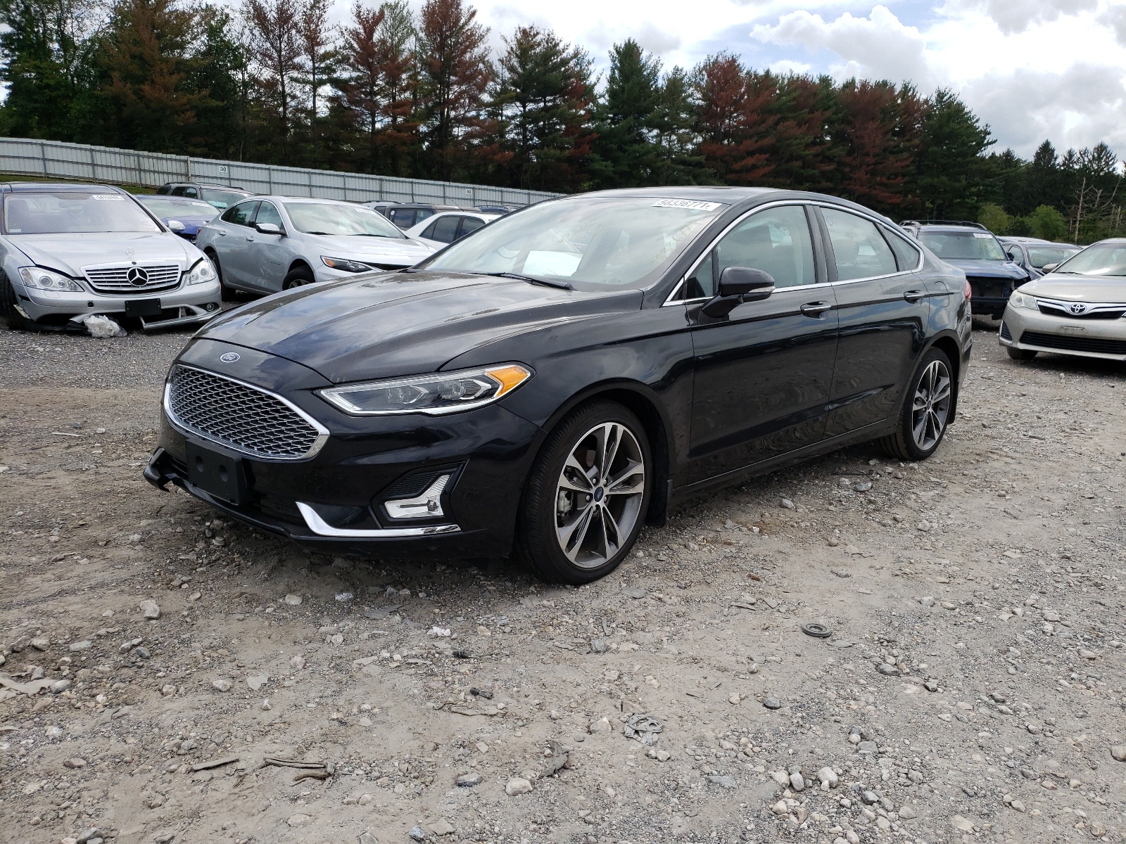 Photo 2 from auction – 2020 FORD FUSION TIT with VIN 3FA6P0D99LR193385