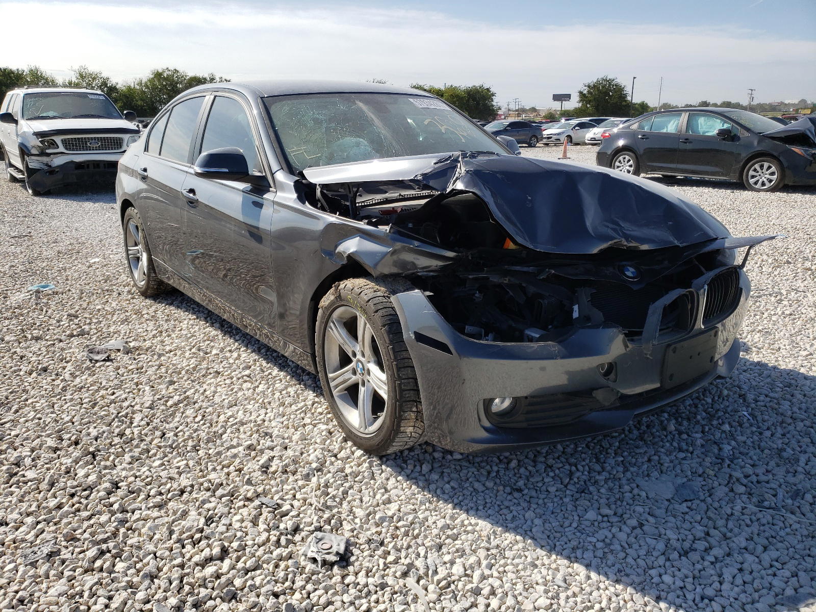 BMW 320 I 2014 with VIN WBA3B1C55EK131650 - Photo from auction