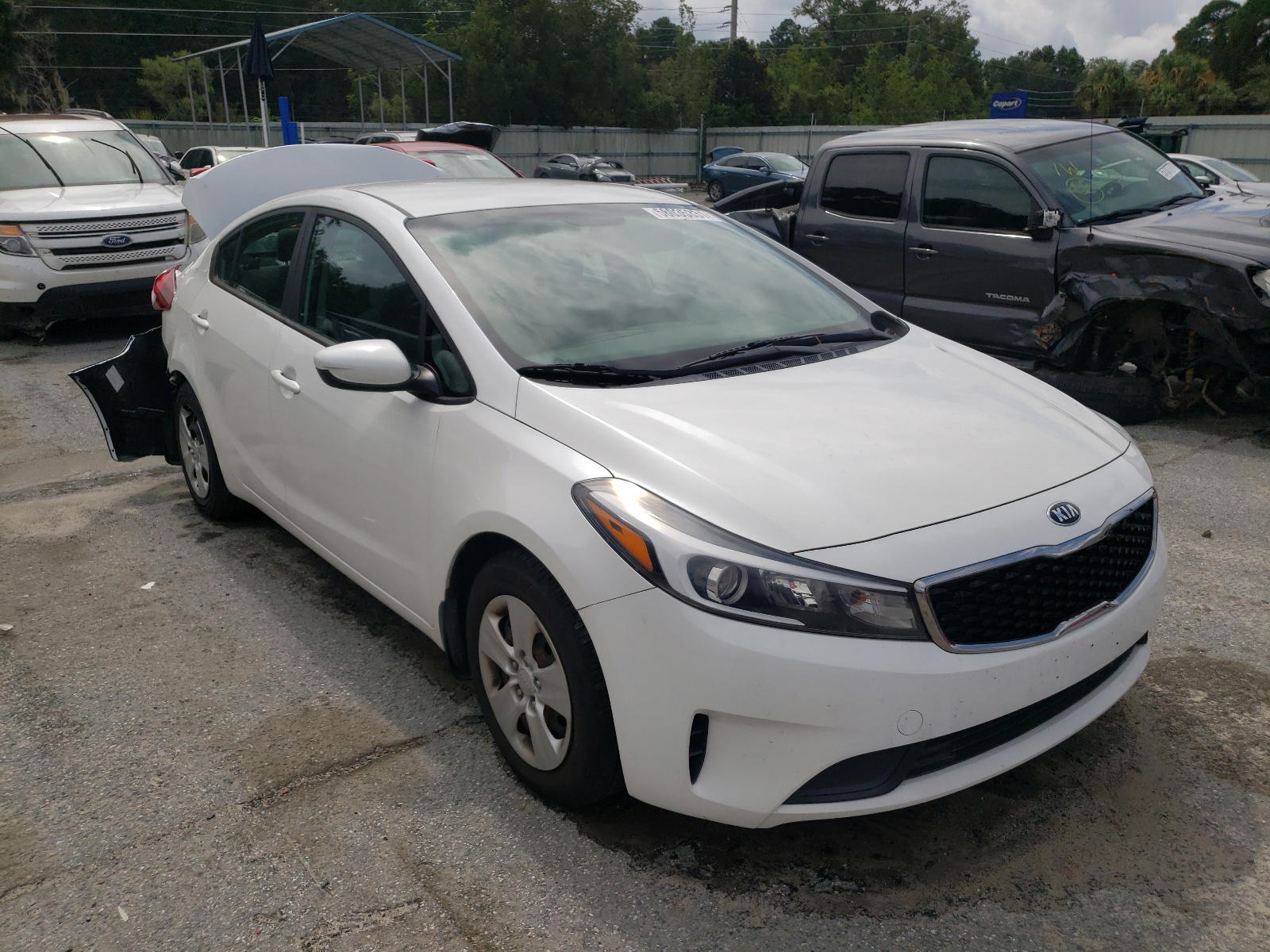 KIA FORTE LX 2017 with VIN 3KPFL4A73HE035834 - Photo from auction
