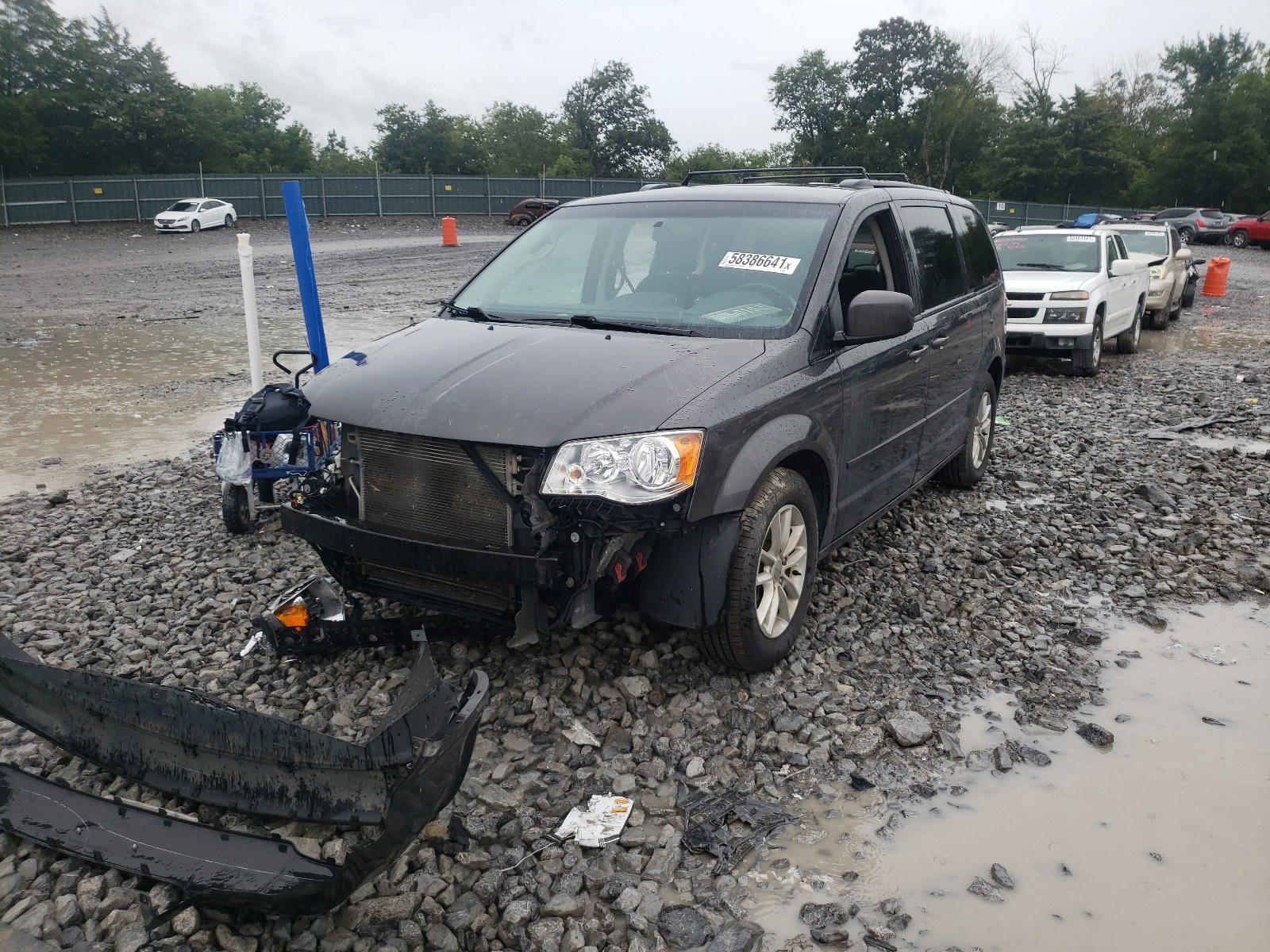Photo 2 from auction – 2016 DODGE GRAND CARA with VIN 2C4RDGCG6GR309551