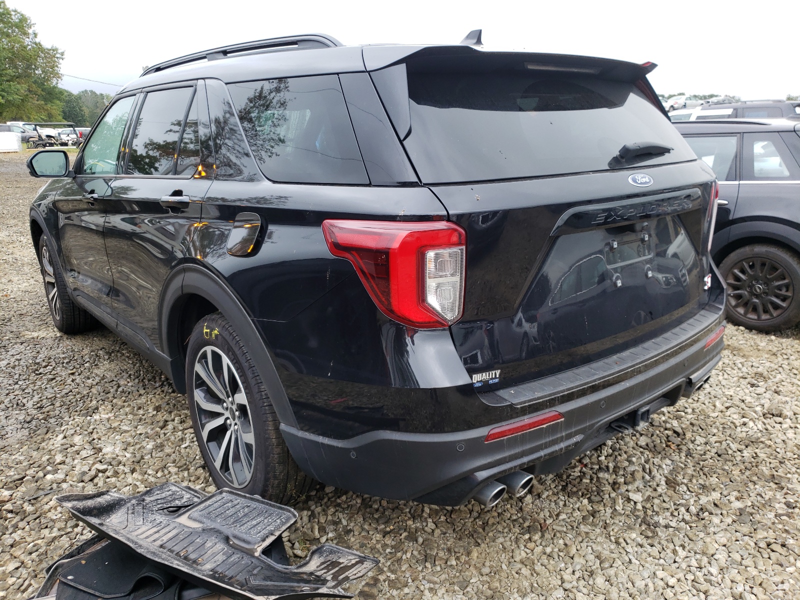 Photo 3 from auction – 2020 FORD EXPLORER S with VIN 1FM5K8GCXLGA75147
