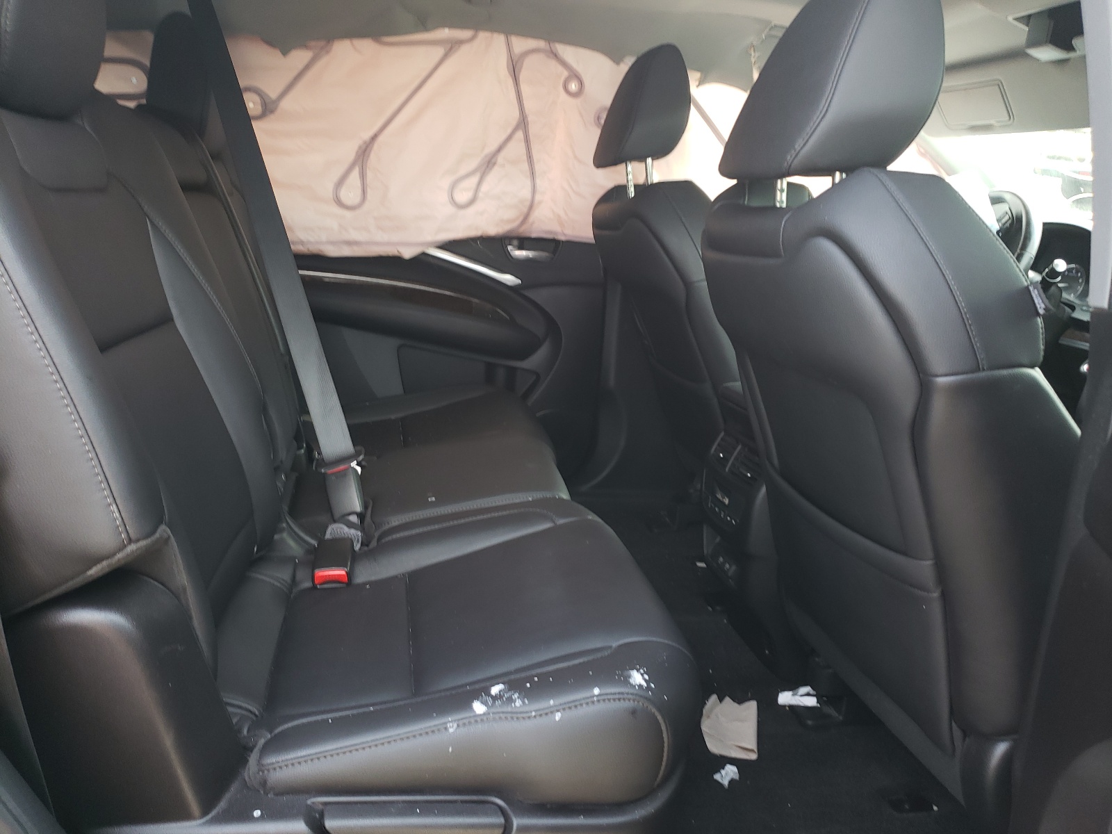 Photo 6 from auction – 2017 ACURA MDX with VIN 5J8YD4H30HL004784